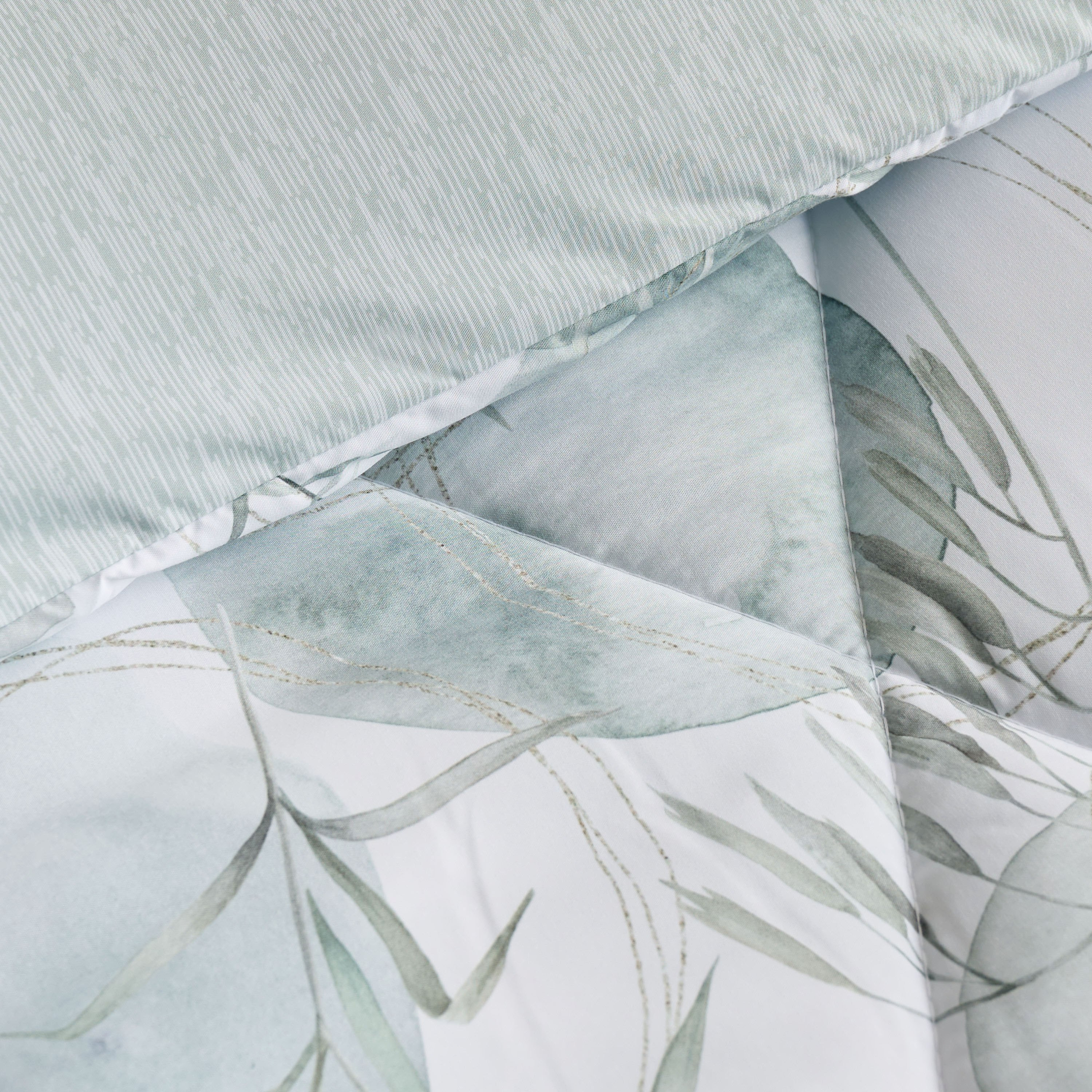 Hampton 6-Piece Mistleaf Microfiber Printed BIAB Twin Comforter Set - 160x240 cm-hbxhomeware-hbxbedroom-image-3