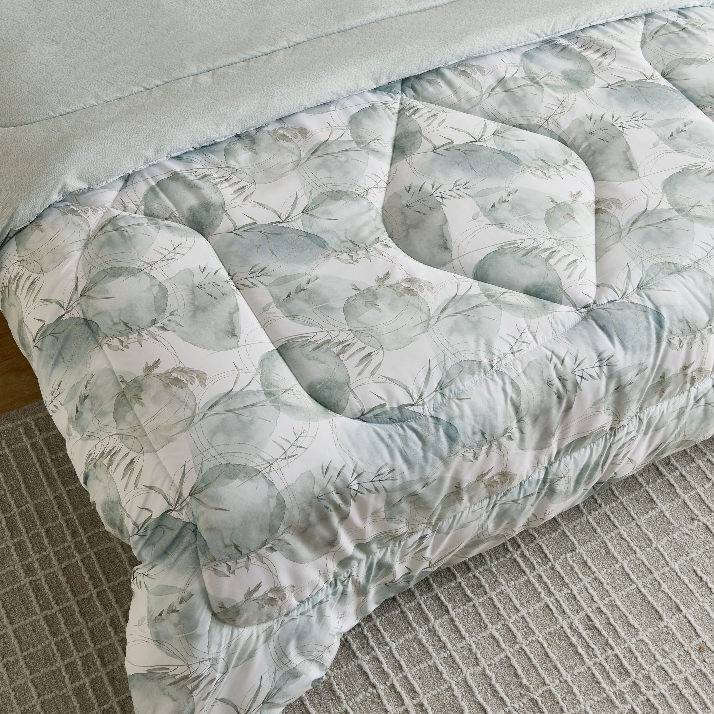 Hampton Mistleaf Microfiber Printed BIAB 6-Piece King Comforter Set - 220x240 cm-hbxhomeware-hbxbedroom-image-3