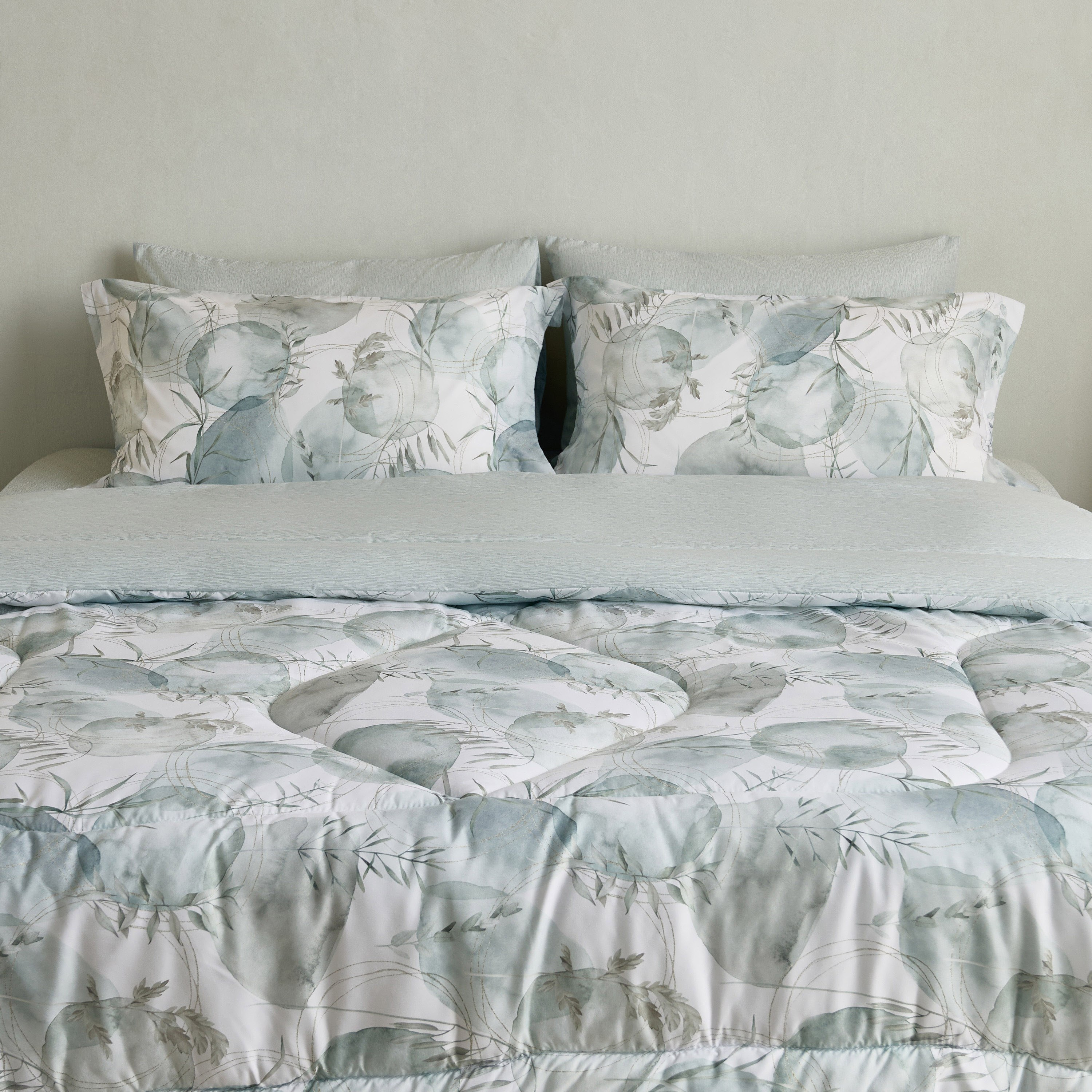 Hampton Mistleaf Microfiber Printed 6-Piece Super King BIAB Comforter Set - 240x260 cm-hbxhomeware-hbxbedroom-image-2