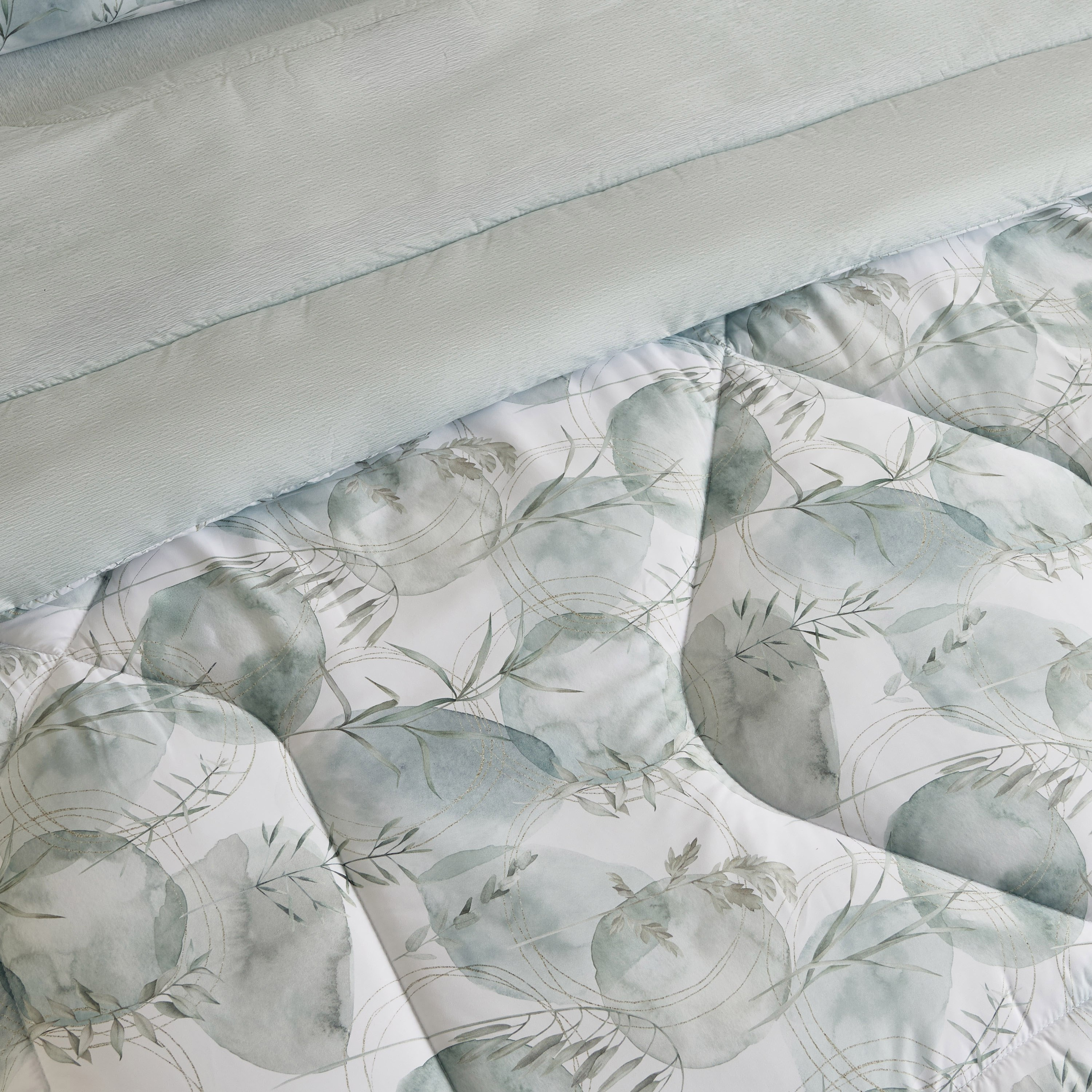 Hampton Mistleaf Microfiber Printed 6-Piece Super King BIAB Comforter Set - 240x260 cm-hbxhomeware-hbxbedroom-image-4