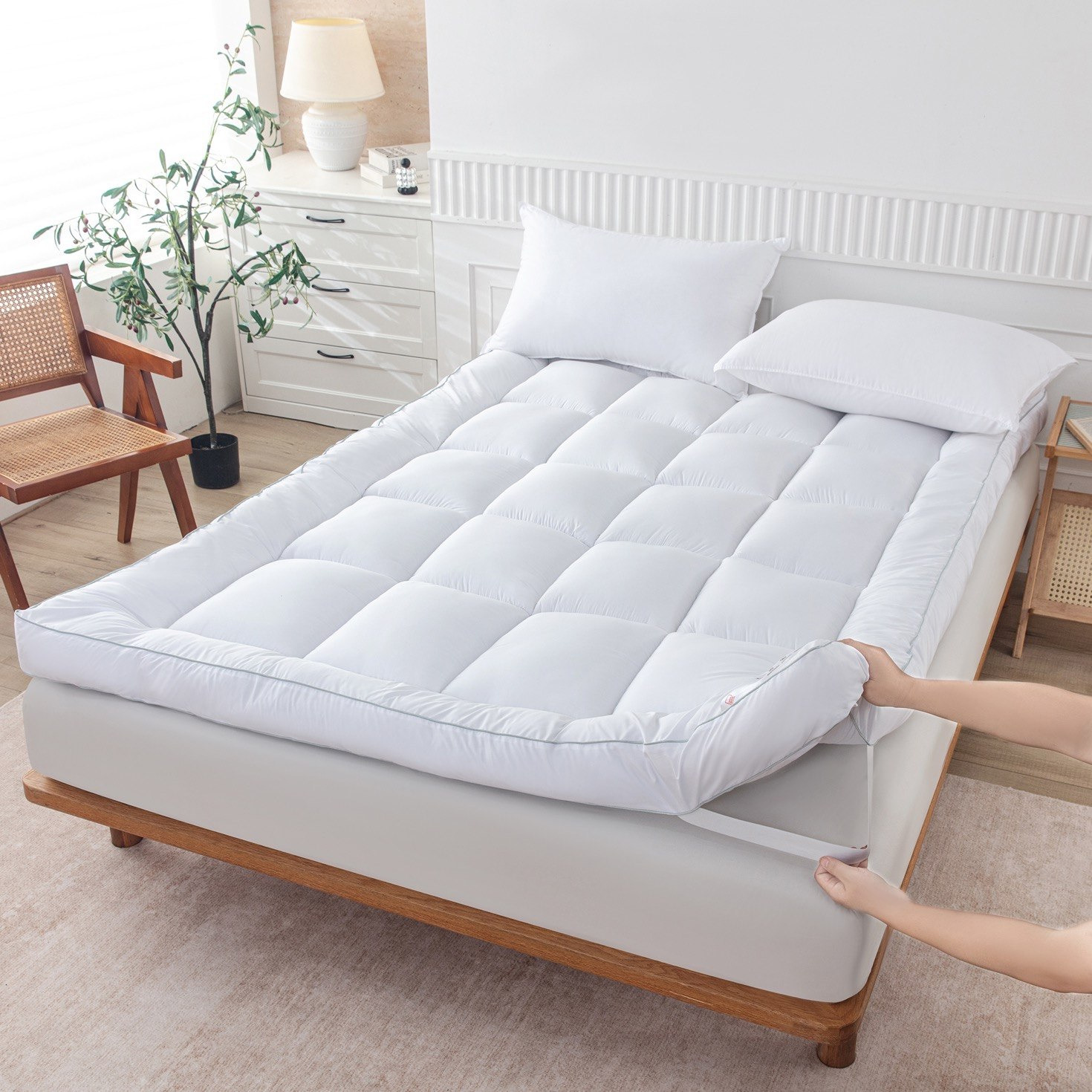 Dormira MicroFresh Soft Microfibre King Extra Loft Topper - 180x200+12 cm-hbxhomeware-hbxbedroom-image-2