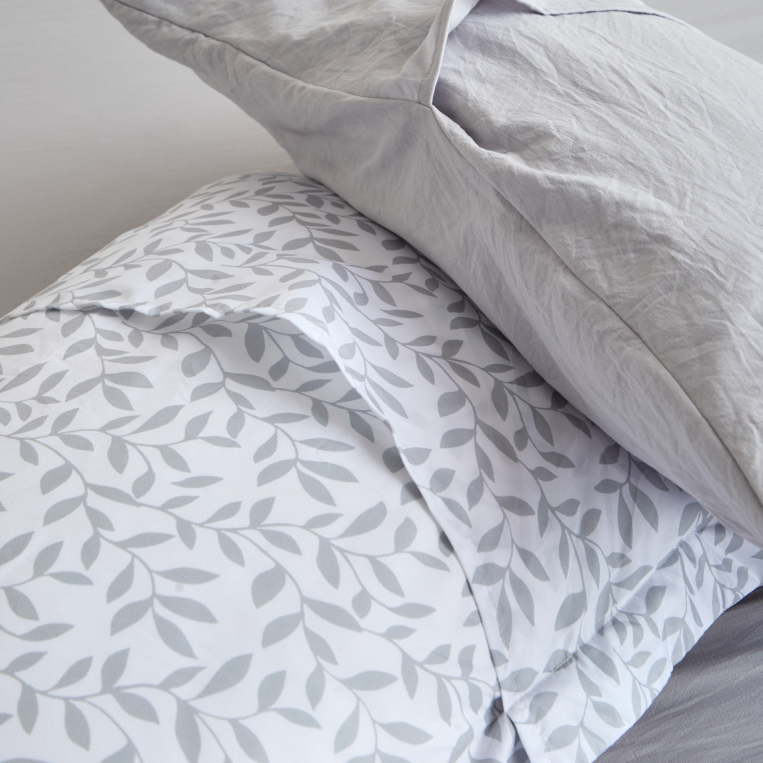 Braxton 6-Piece Seersucker King BIAB Comforter Set - 220x240 cm-hbxhomeware-hbxbedroom-image-8