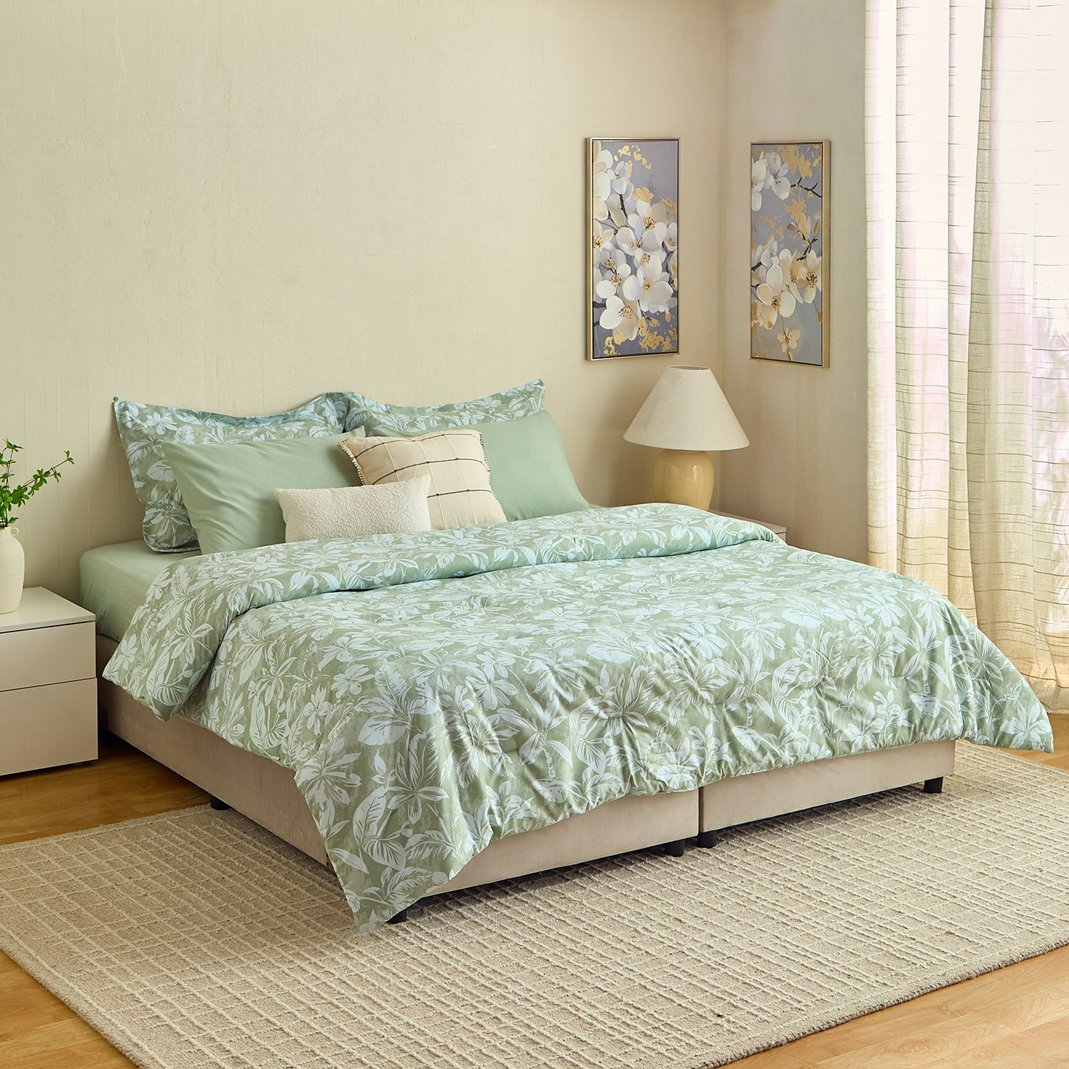 Hampton Oasis 6-Piece Microfibre Printed Super King Comforter Set - 240x260 cm-hbxhomeware-hbxbedroom-image-10