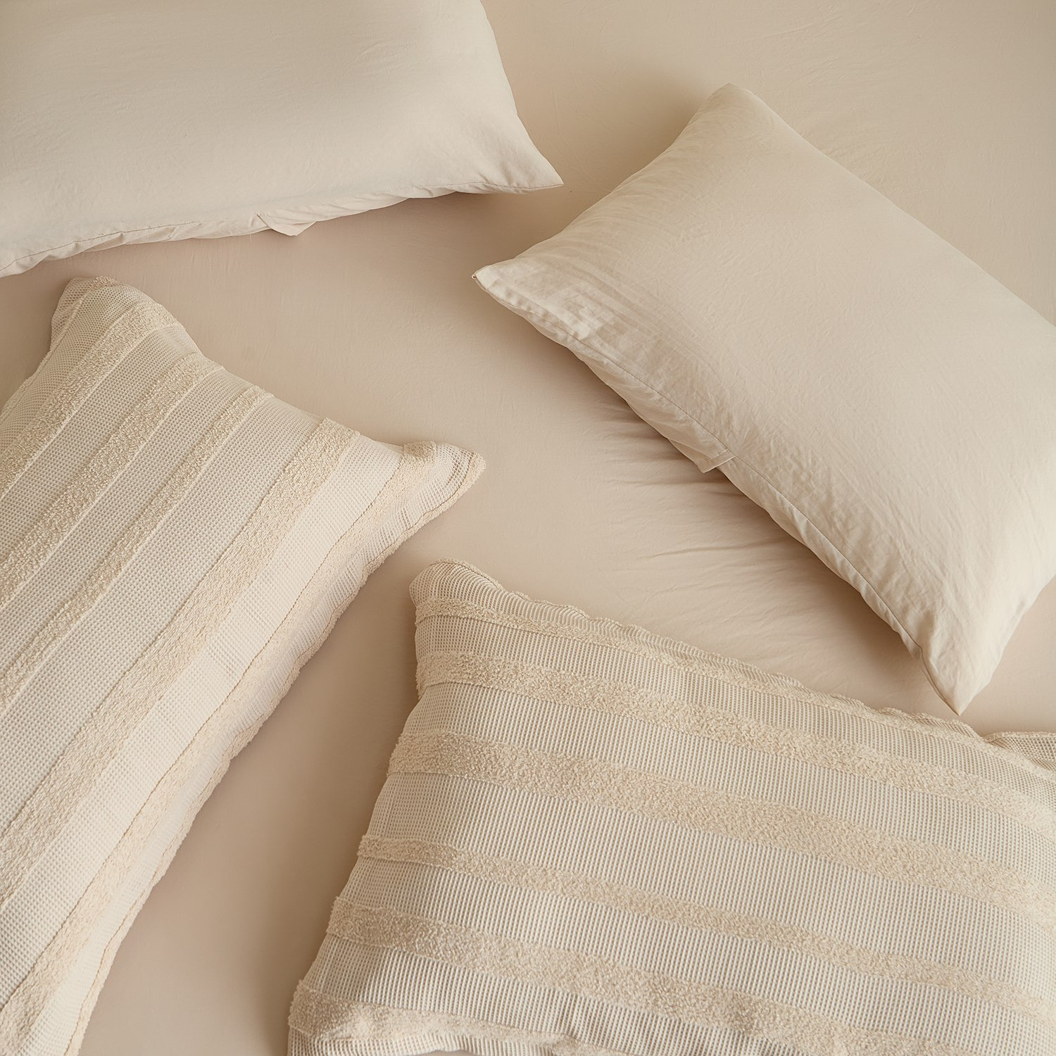طقم لحاف جاكار مقاس كينج 7 قطع بنسيج وافل بارز من براكستون - 220×240 سم-hbxhomeware-hbxbedroom-image-6