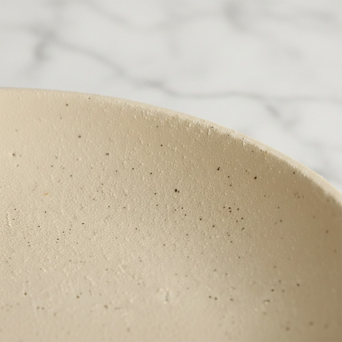 Umber Sansa Riwaq Ceramic Decorative Footed Bowl - 28.5x28.5x7.7 cm-hbxdecorandfurnishings-homeaccessories-bowls-image-2