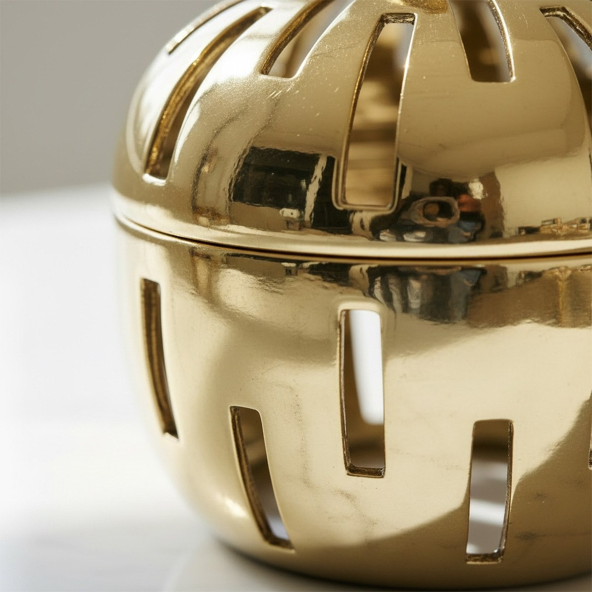 Aurum Sansa Dune Ceramic Decorative Box - 19.5x19.5x23.5 cm-hbxhomeware-homedecor-figurinesandornaments-image-3