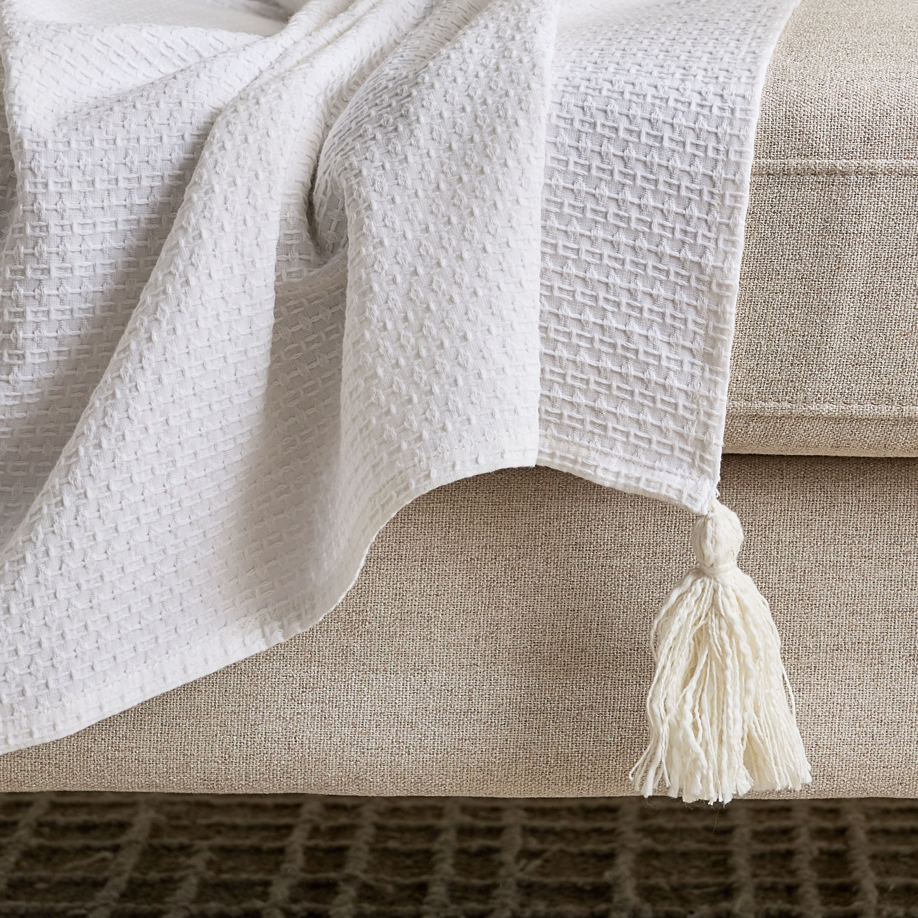 بطانية خفيفة قطن بتصميم الوافل دوما من ألبانيا - 130x170 سم-hbxdecorandfurnishings-bedding-throws-image-3
