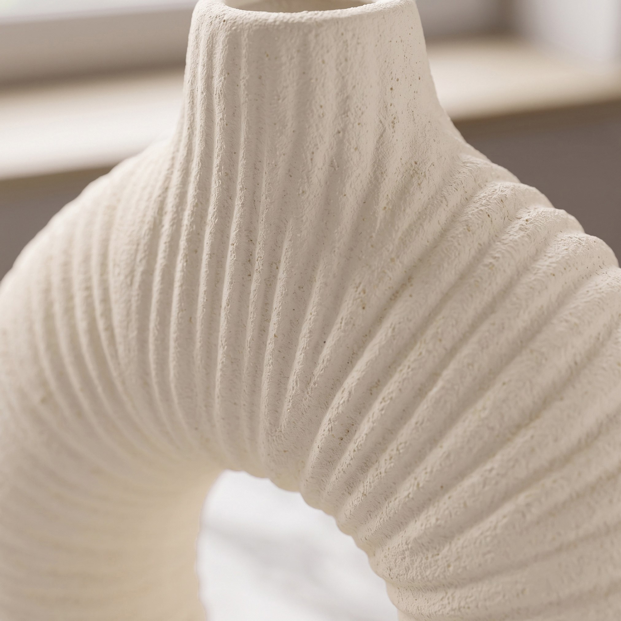 Audrey Madison Decorative Ceramic Donut Vase - 22x8.5x25 cm-hbxbedroom-decorandaccessories-vases-image-2