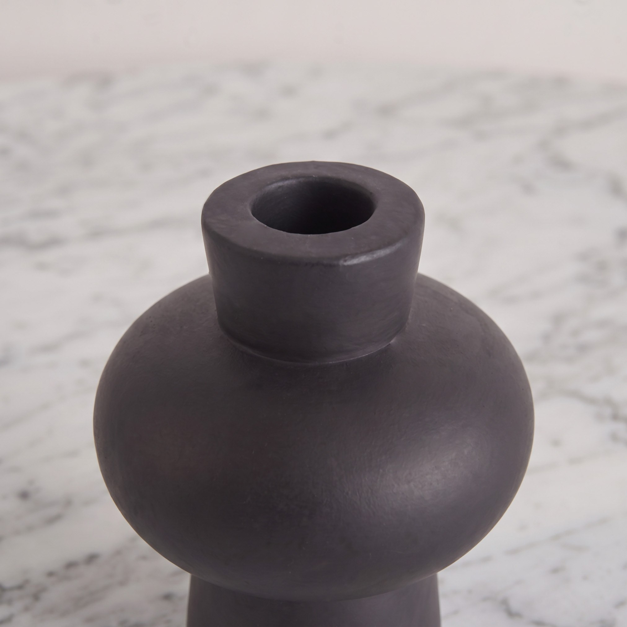 Audrey-Madison Decorative Cement Chunky Taper Candleholder - 10x10x12.5 cm-hbxlivingroom-decorandaccessories-candleholders-image-3