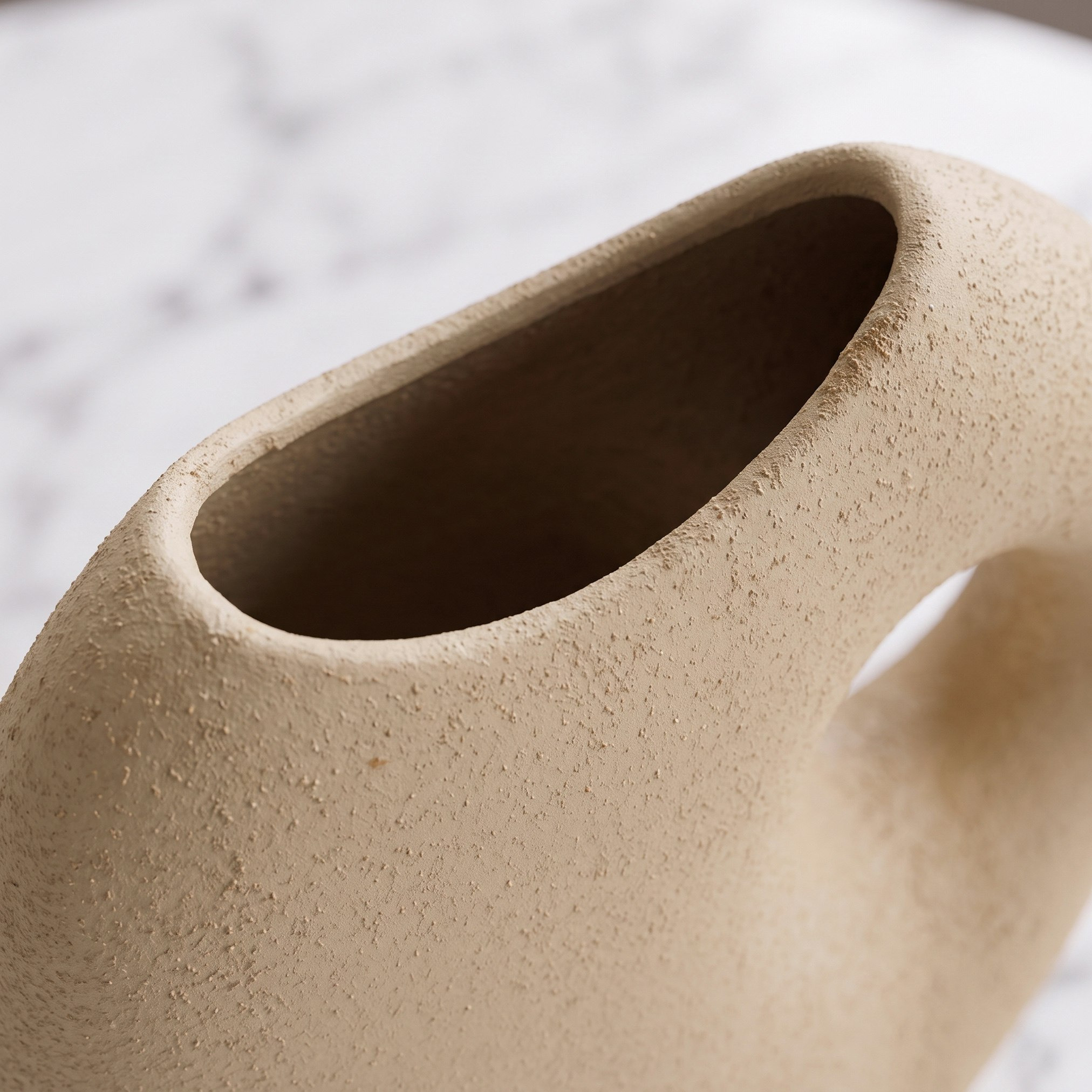 Audrey-Madison Ceramic Irregular Donut Decorative Vase - 20.5x7x22 cm-hbxbedroom-decorandaccessories-vases-image-2