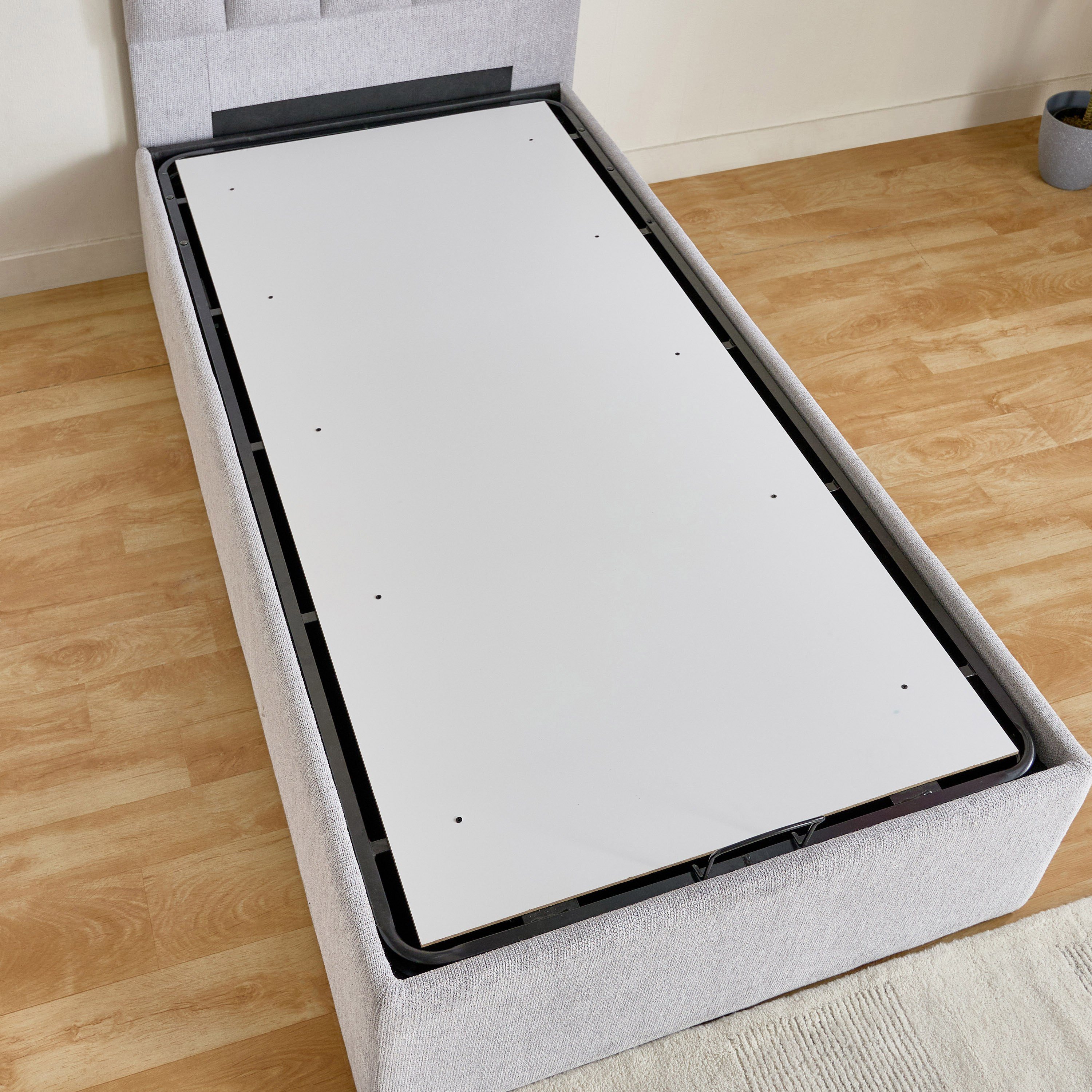 Movo-Bliss Upholstred Hydraulic Single Bed - 90x200 cm-hbxkidsandyouth-bedsandbedsets-beds-single-image-8