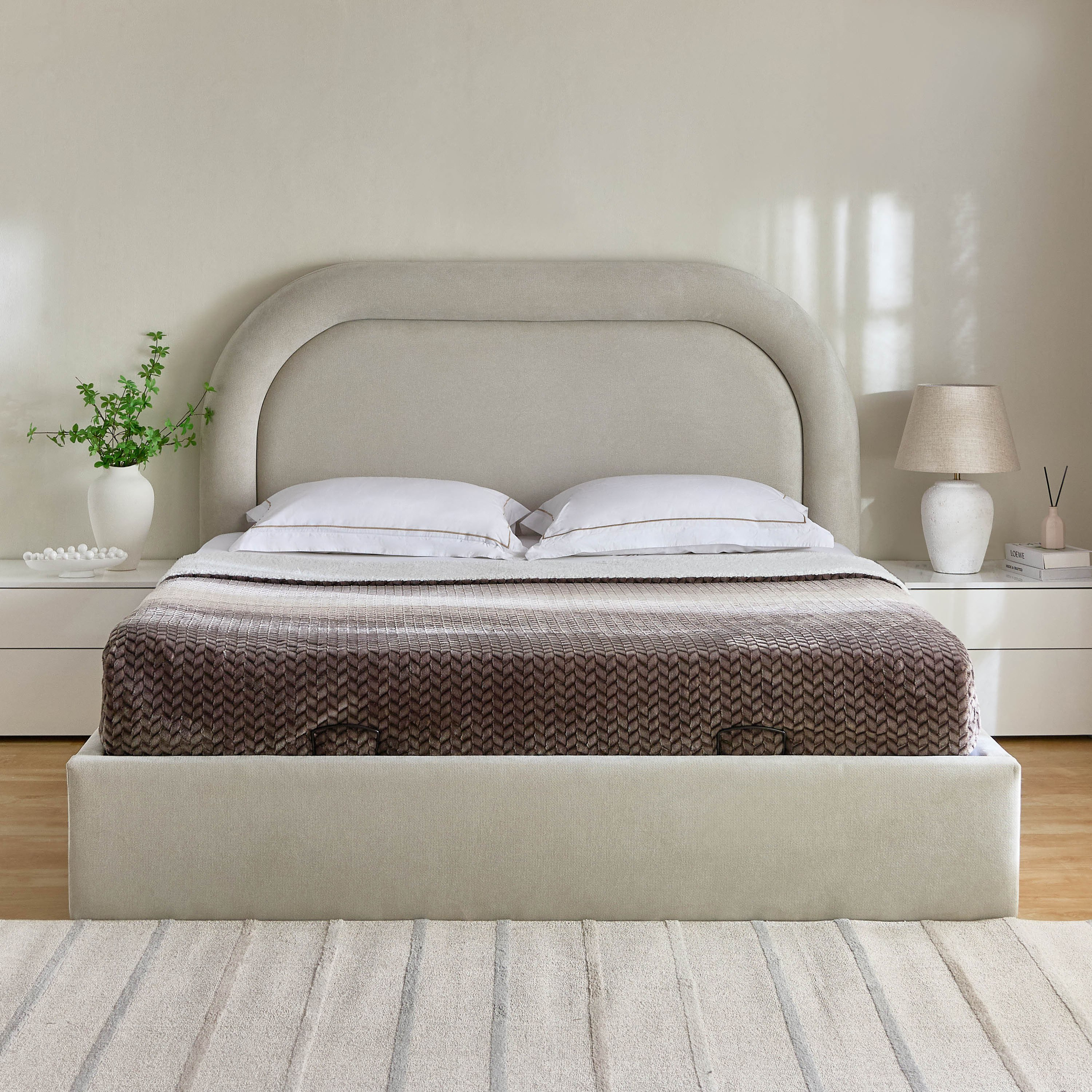 Movo-Fabio Florence Upholstered Hydraulic King Bed - 180x200 cm-PROMO_HB_UAE_HBX10_250526-image-2