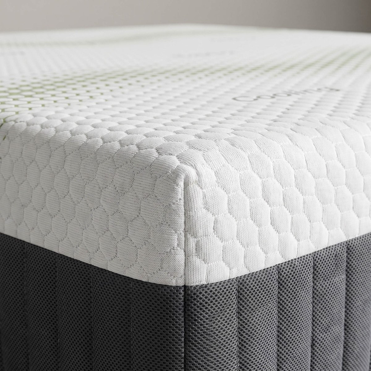iSleepLuxe iCooltex Natura Latex Cooling Fabric Medium Firm Foam King Mattress - 180x200x25 cm-hbxfurniture-mattresses-king-image-1