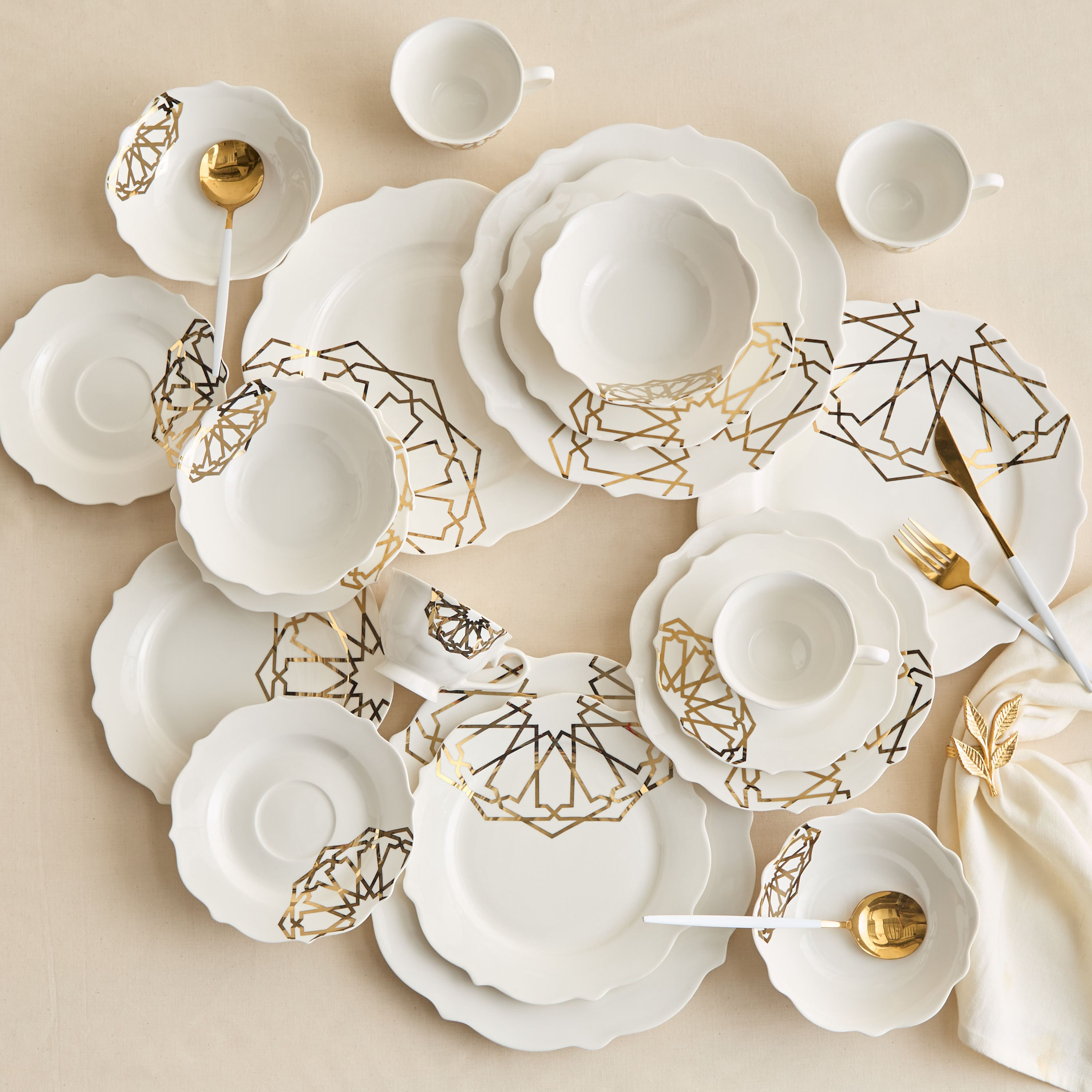 Premia 20-Piece New Bone China Dinner Set - Serves 4-hbxdiningroom-tabletop-dinnersets-image-1