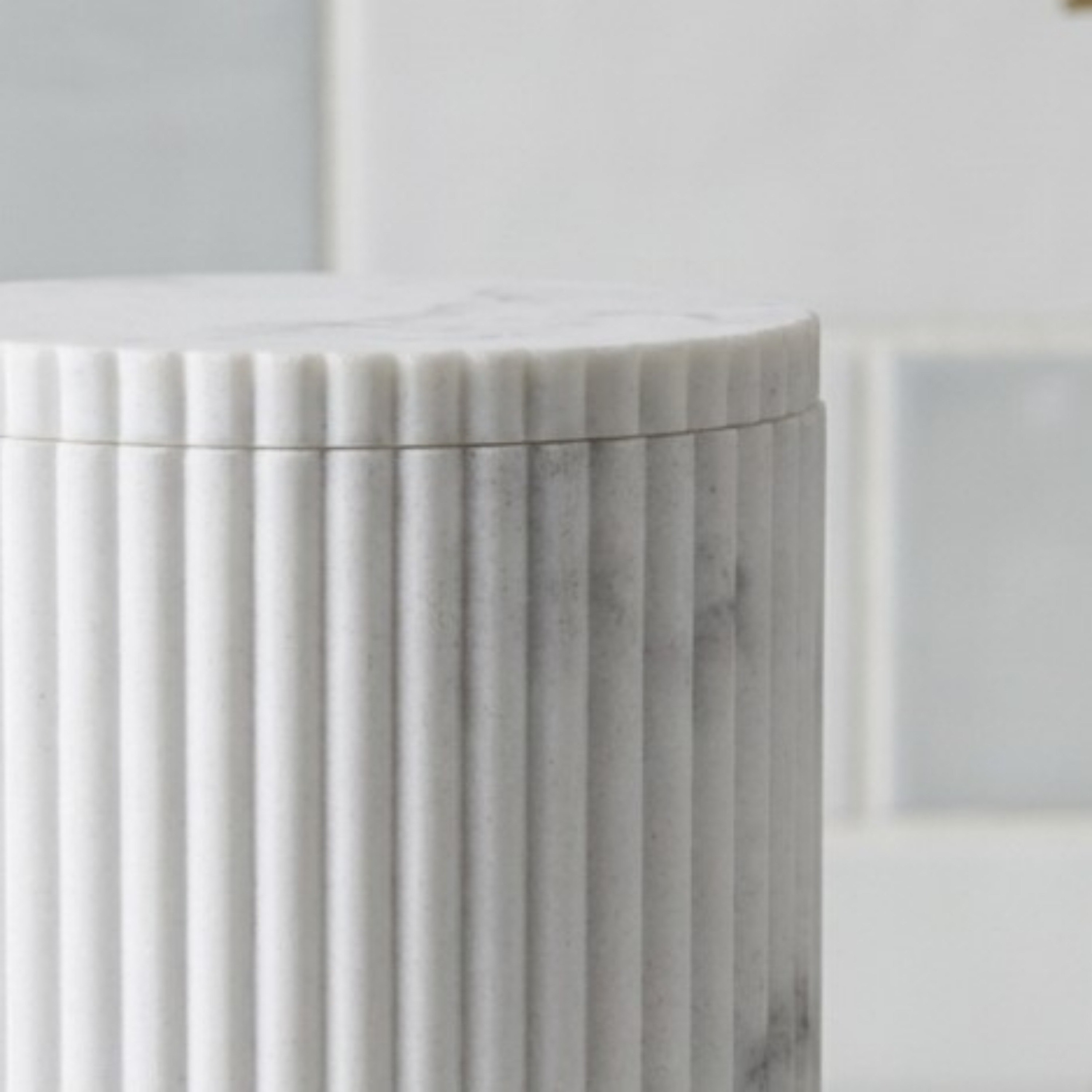 Arctic Resin Cotton Jar-hbxhomeware-bathandlaundry-tissueboxesandcottonjars-image-2