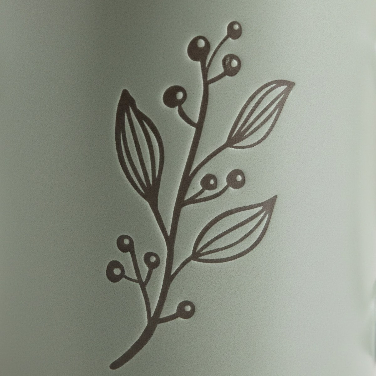 Susan Grey Leaf Mug - 340 ml-hbxdecorandfurnishings-tabletop-coffeeandteasets-image-2