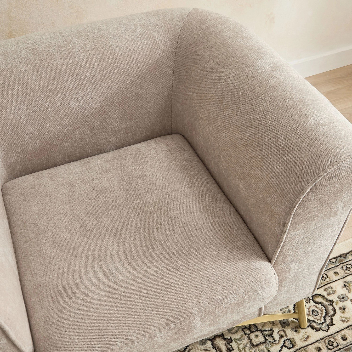 كرسي قماشي بمساند ذراعين مع وسادة إن إكس تي من هادسون-hbxlivingroom-sofasandarmchairs-sofas-image-8