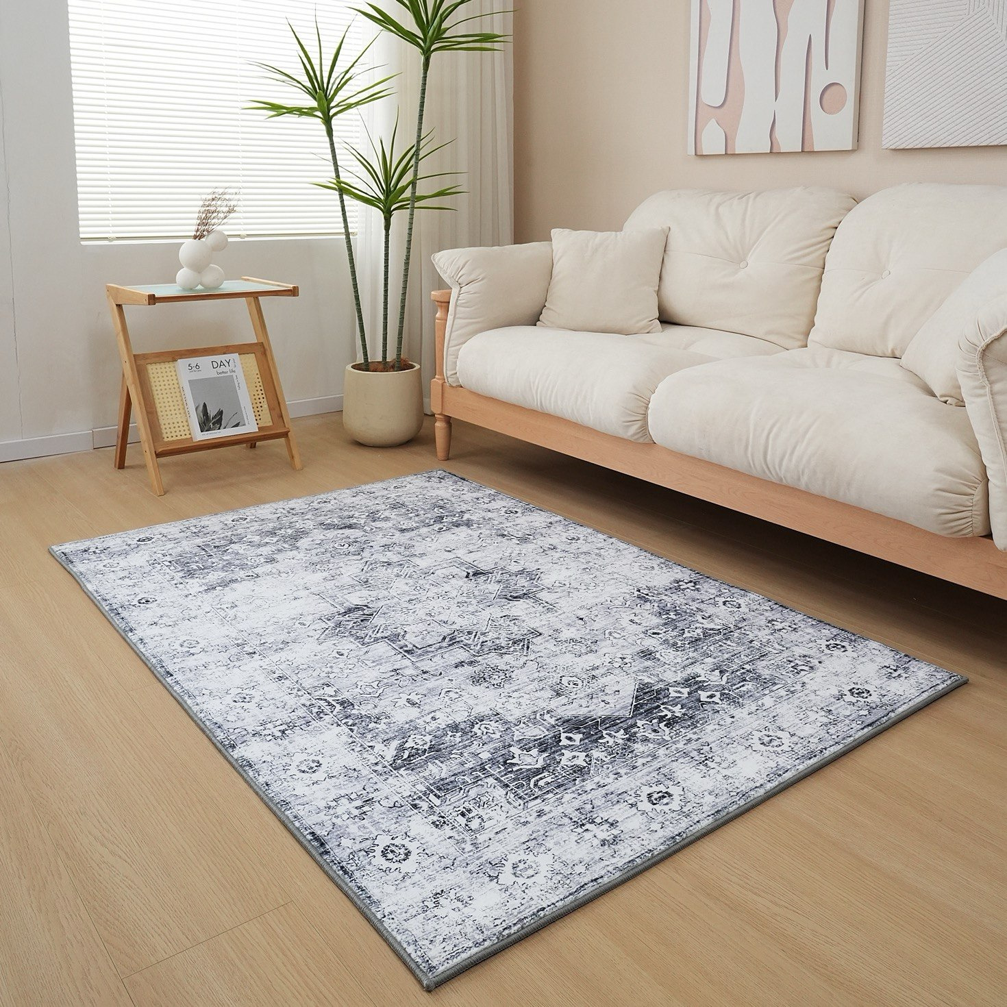 Wells Hele Stripes Printed Flannel Rug - 110x160 cm-hbxdecorandfurnishings-floorcoverings-rugs-image-1