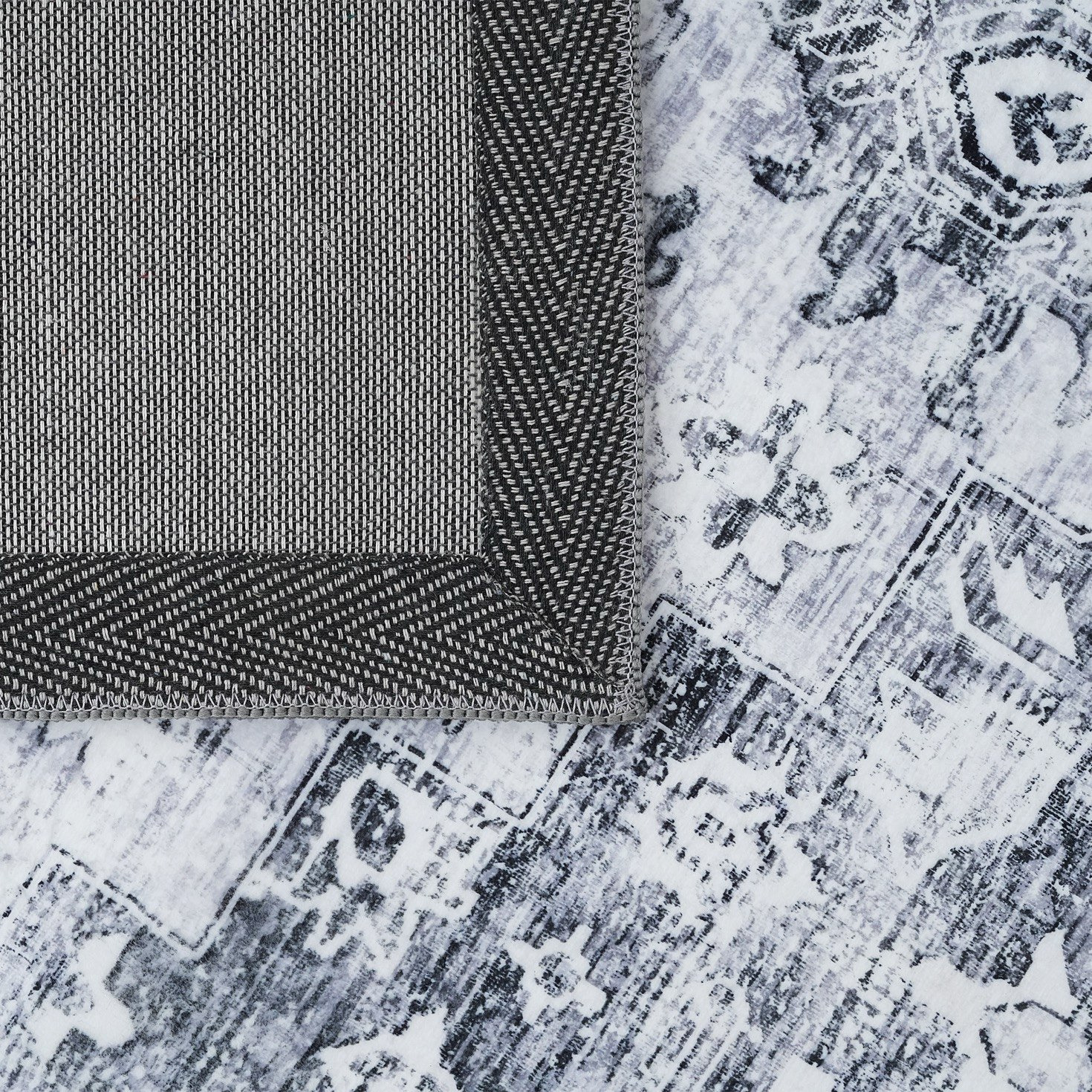 Wells Hele Stripes Printed Flannel Rug - 110x160 cm-hbxdecorandfurnishings-floorcoverings-rugs-image-4