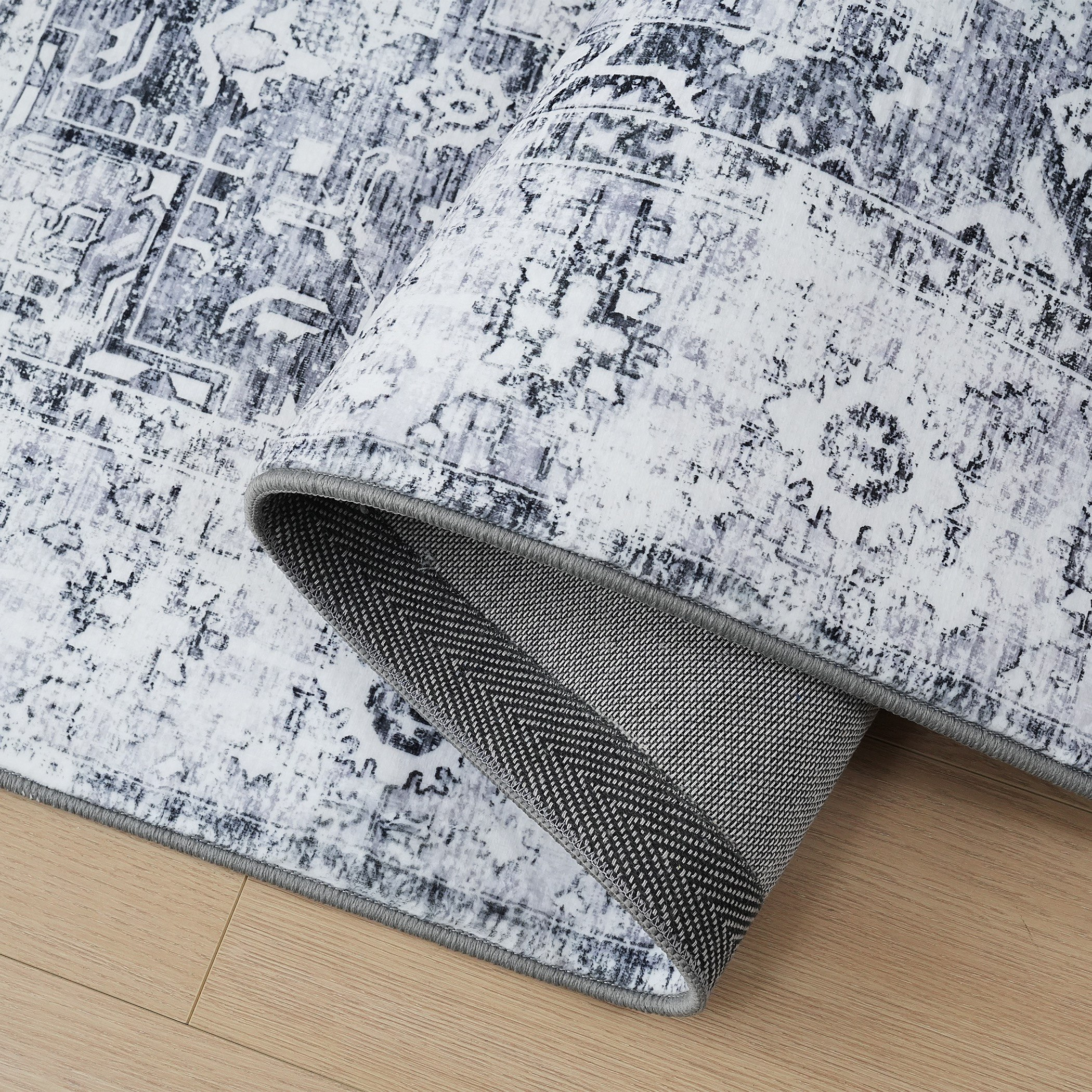 Wells Hele Printed Flannel Rug - 200x300 cm-hbxdecorandfurnishings-floorcoverings-rugs-image-3
