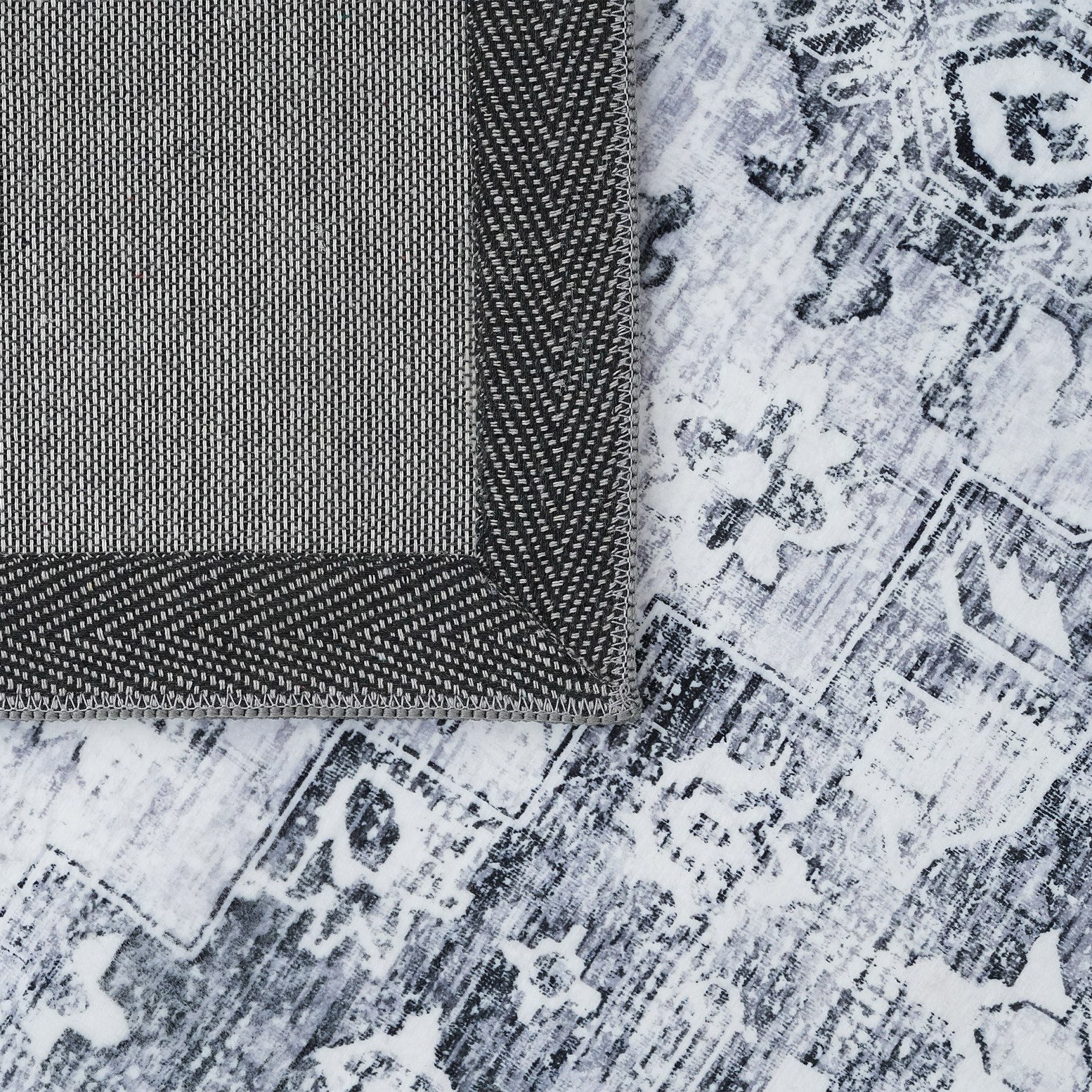 Wells Hele Printed Flannel Rug - 200x300 cm-hbxdecorandfurnishings-floorcoverings-rugs-image-4
