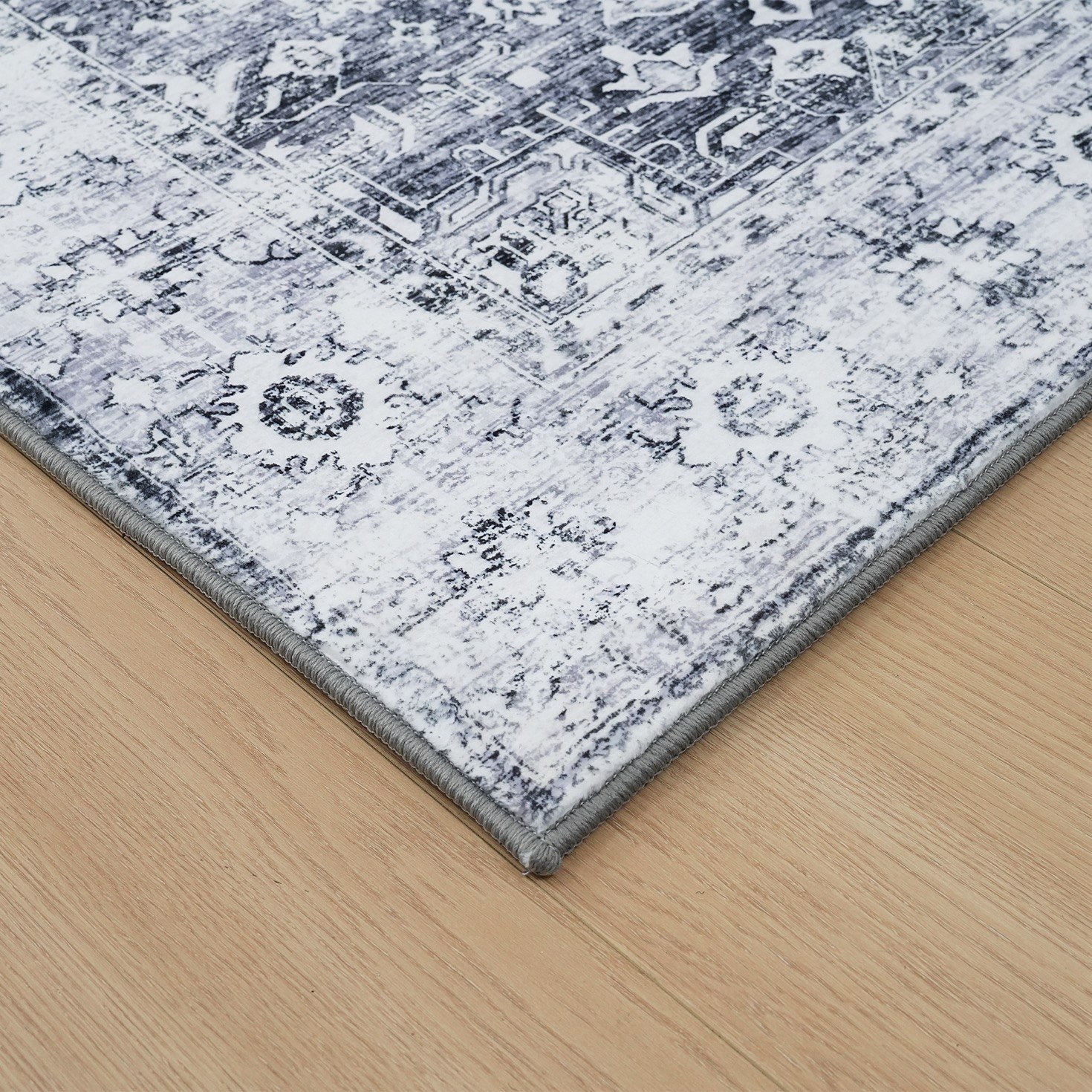 Wells Hele Printed Flannel Rug - 250x360 cm-hbxdecorandfurnishings-floorcoverings-rugs-image-2