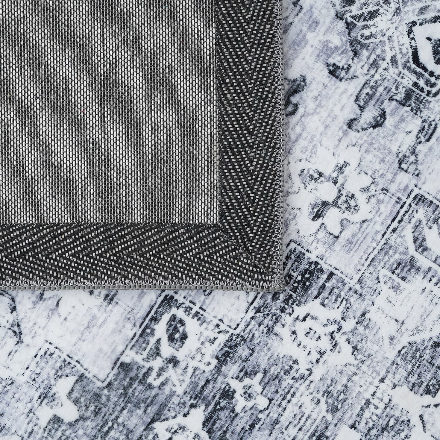 Wells Hele Printed Flannel Rug - 250x360 cm-hbxdecorandfurnishings-floorcoverings-rugs-image-4
