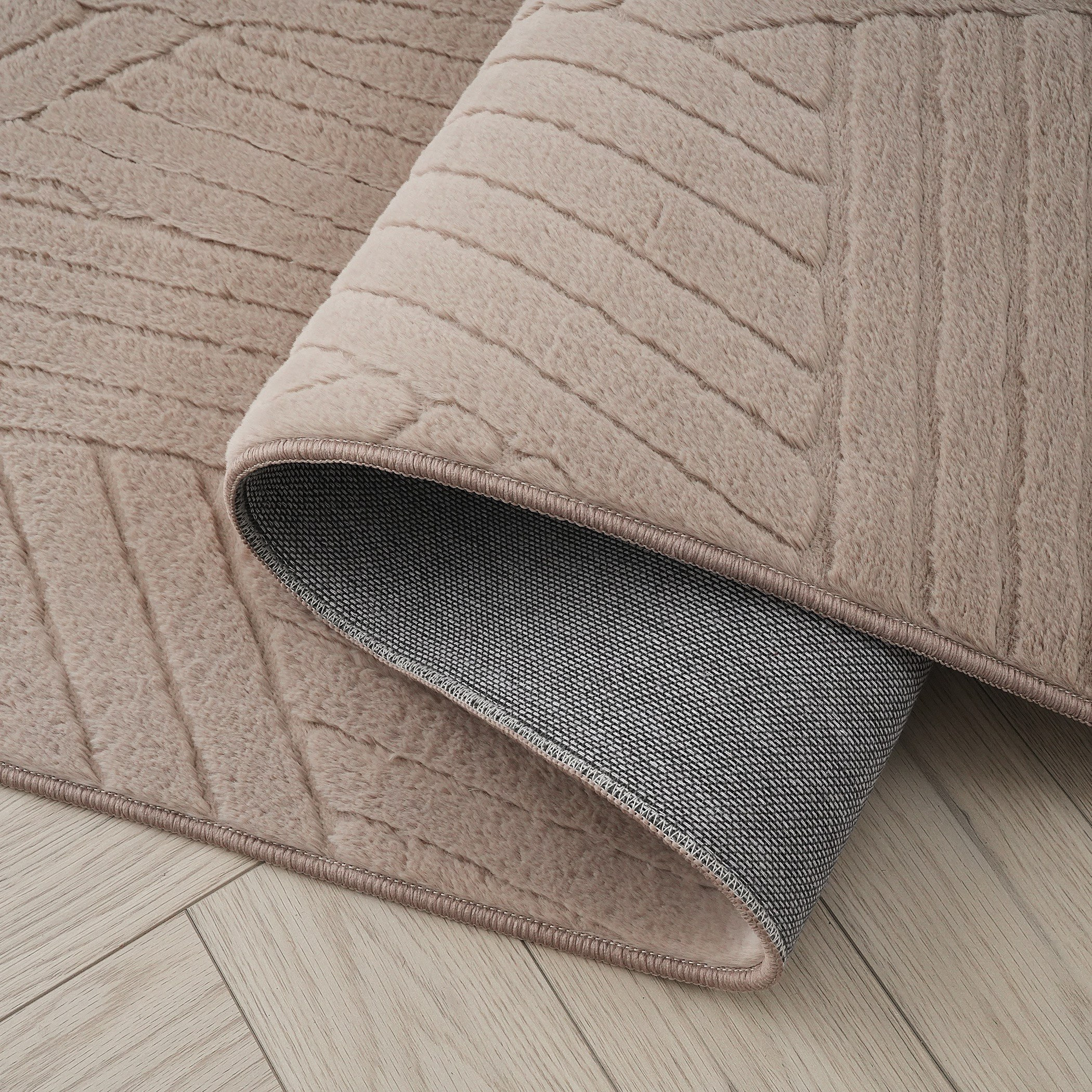 Zara Volco Jacquard Rabbit Fur Rug - 150x220 cm-hbxdecorandfurnishings-floorcoverings-rugs-image-4