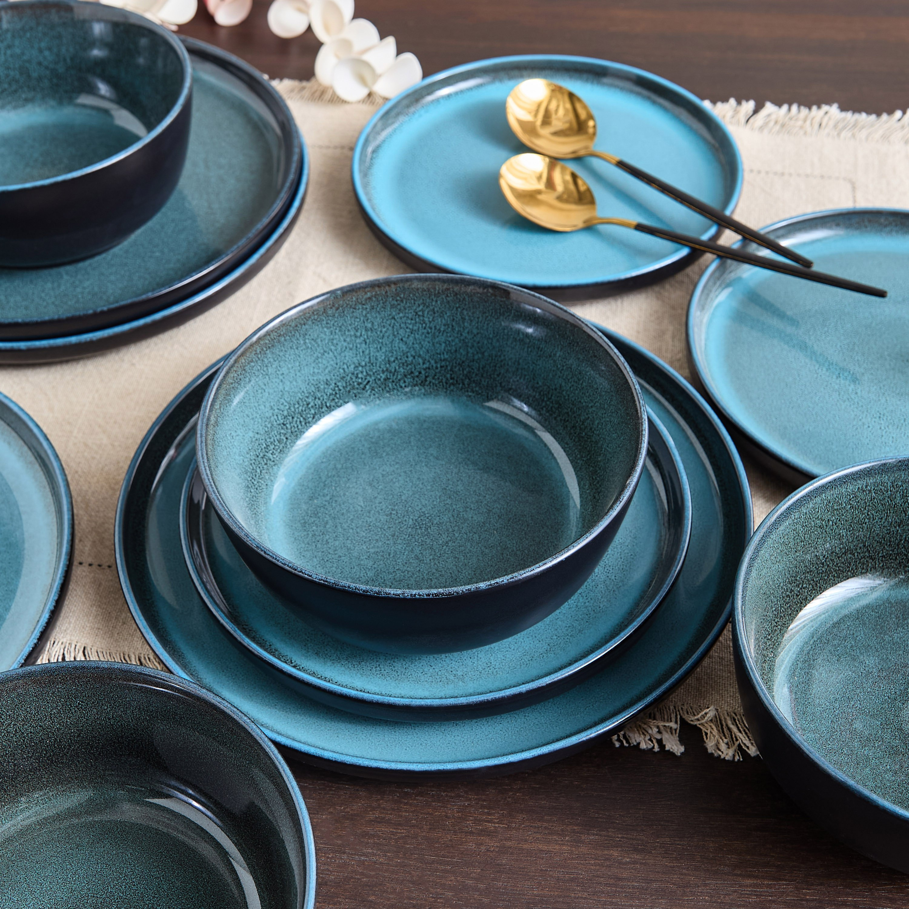 Elegenza Aloha 12-Piece Dinner Set - Serves 4-hbxdiningroom-tabletop-dinnersets-image-2