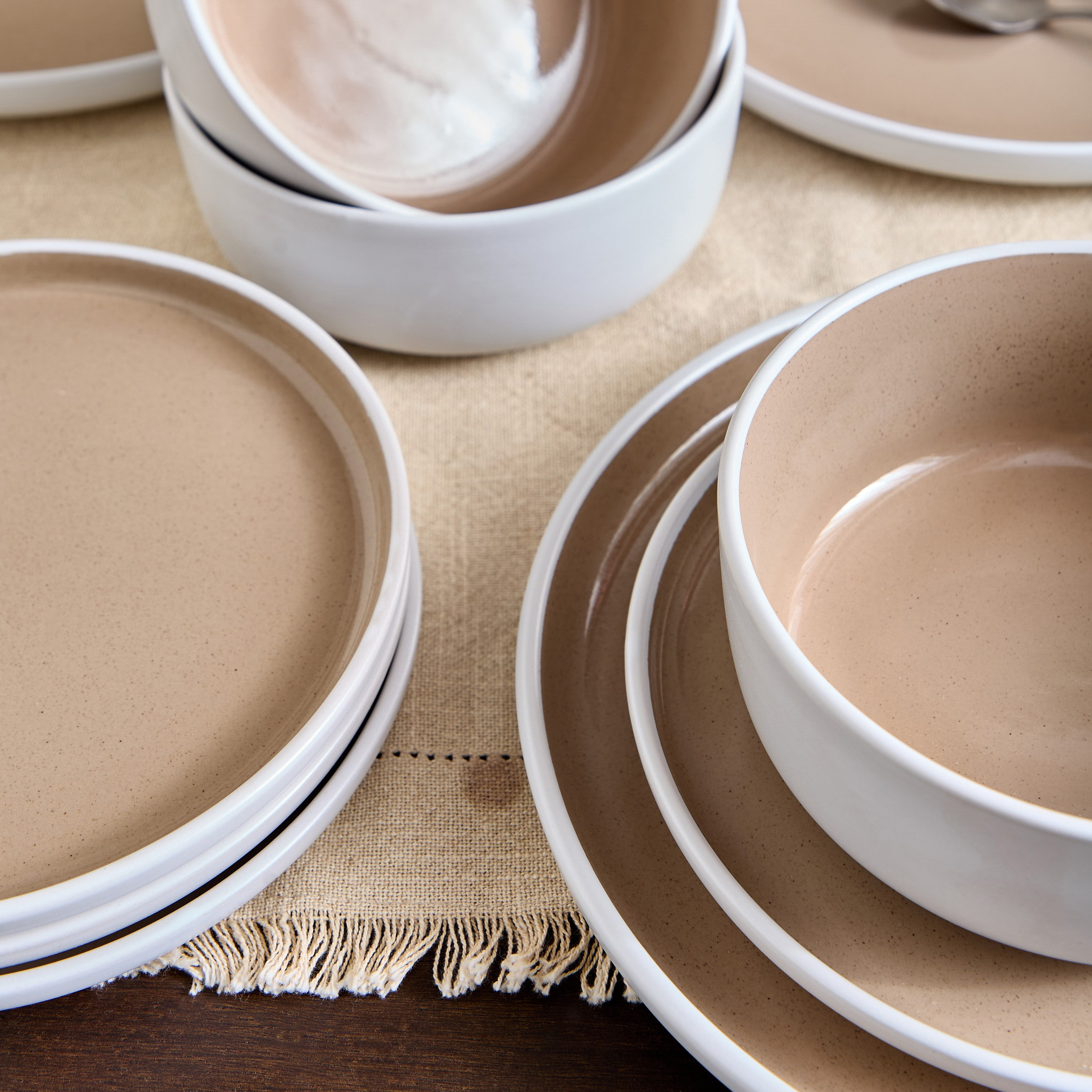 Elegenza Iris 12-Piece Dinner Set - Serves 4-hbxdiningroom-tabletop-dinnersets-image-3