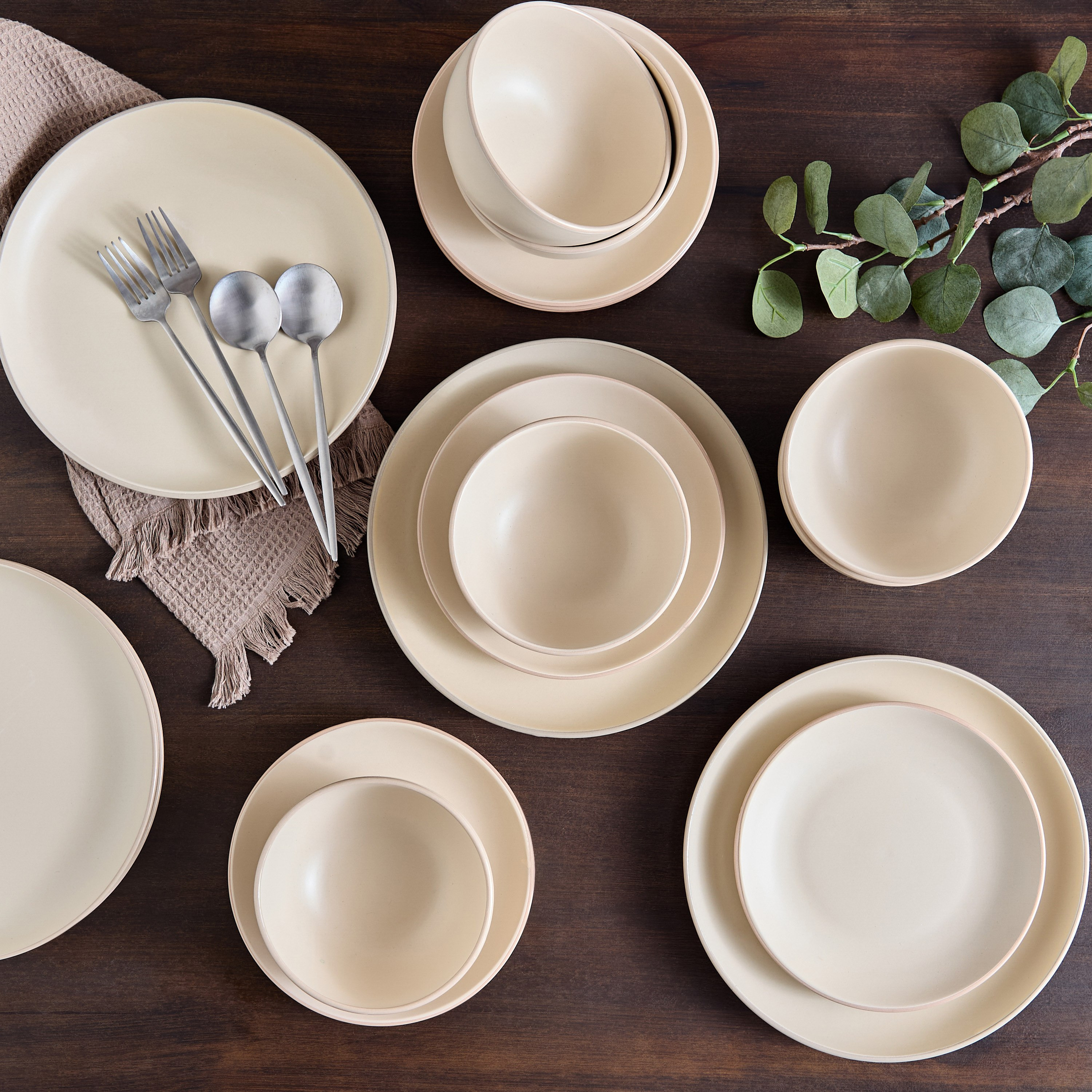 طقم عشاء 18 قطعة أميليا من إليجينزا - يخدم 6 أفراد-hbxdiningroom-tabletop-dinnersets-image-5