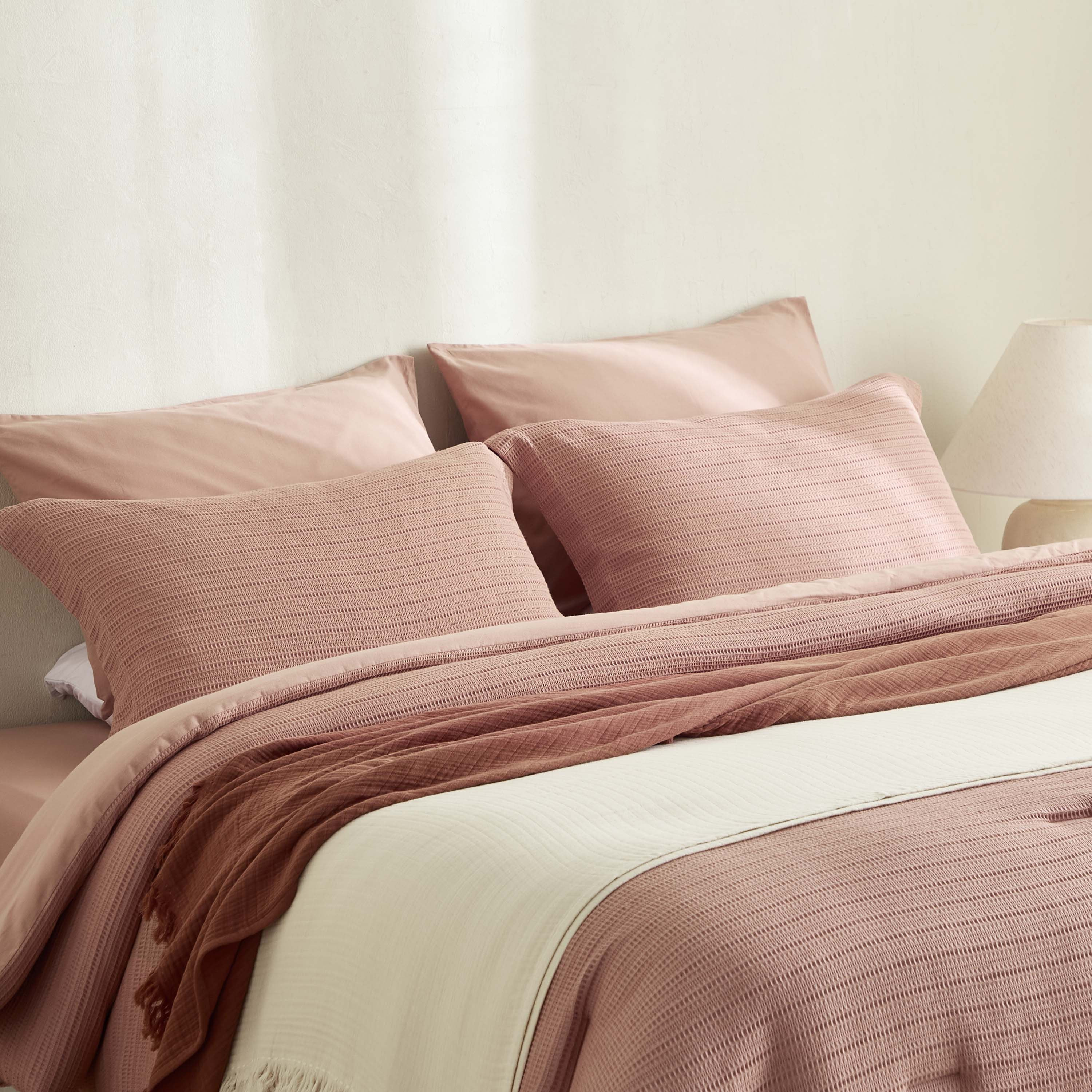 Weave Elegance Elysian Gauze Throw - 130x170 cm-hbxdecorandfurnishings-bedding-throws-image-6