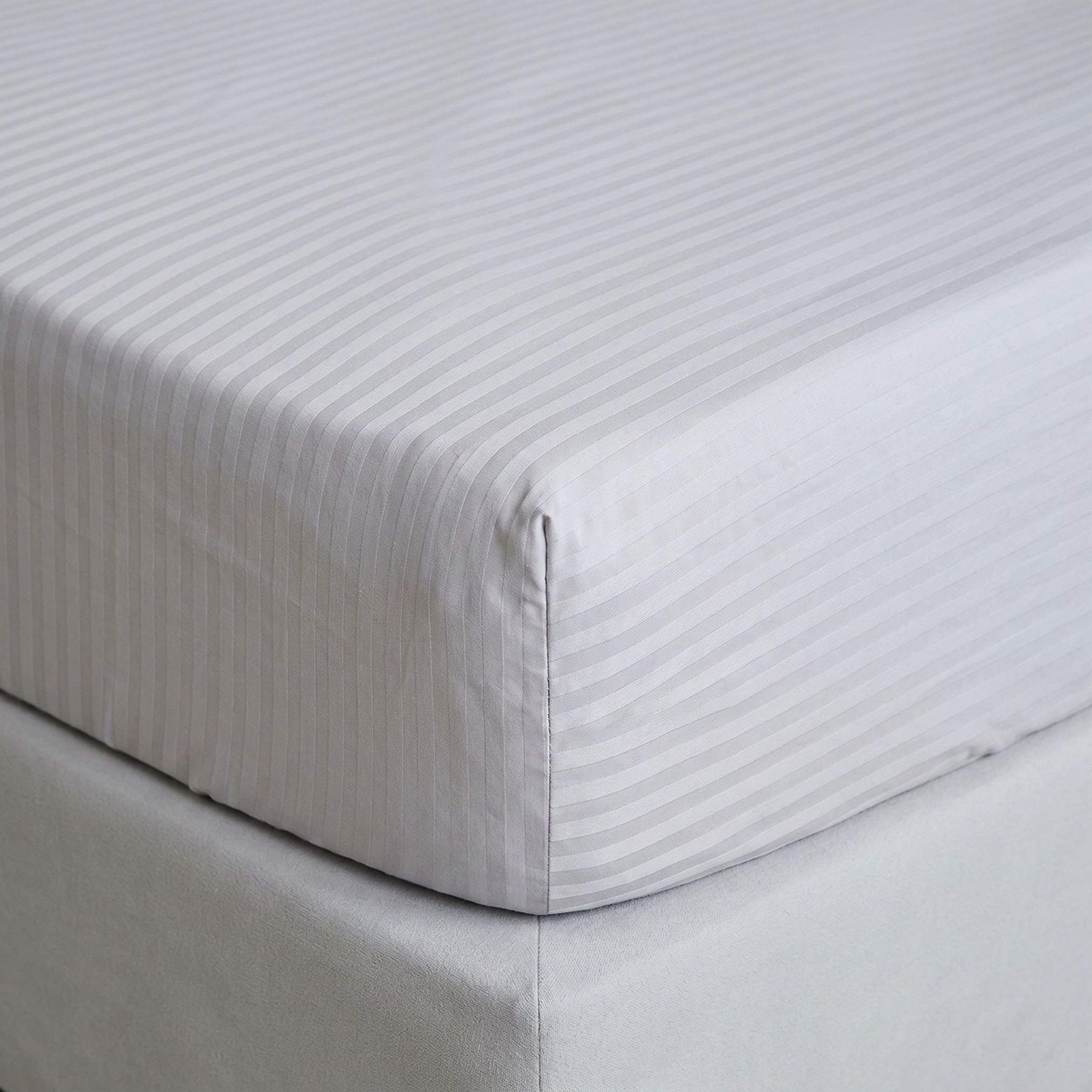 Hamilton Stripe Satin Cotton Single Fitted Sheet - 90x200+36 cm-hbxhomeware-hbxbedroom-image-1