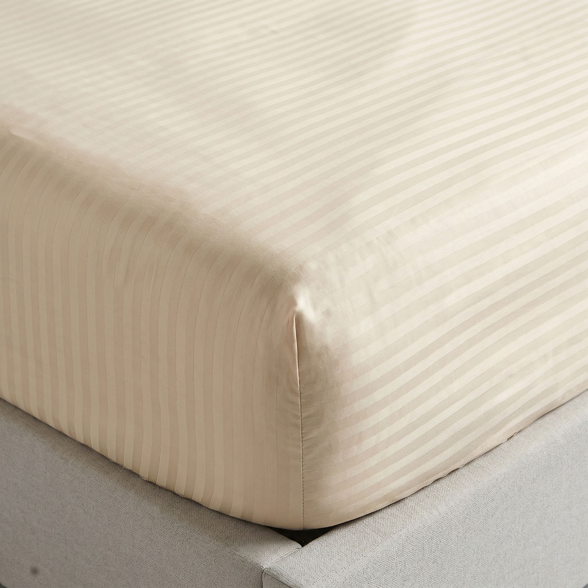Hamilton Stripe Satin Cotton Single Fitted Sheet - 90x200+36 cm-hbxhomeware-hbxbedroom-image-1