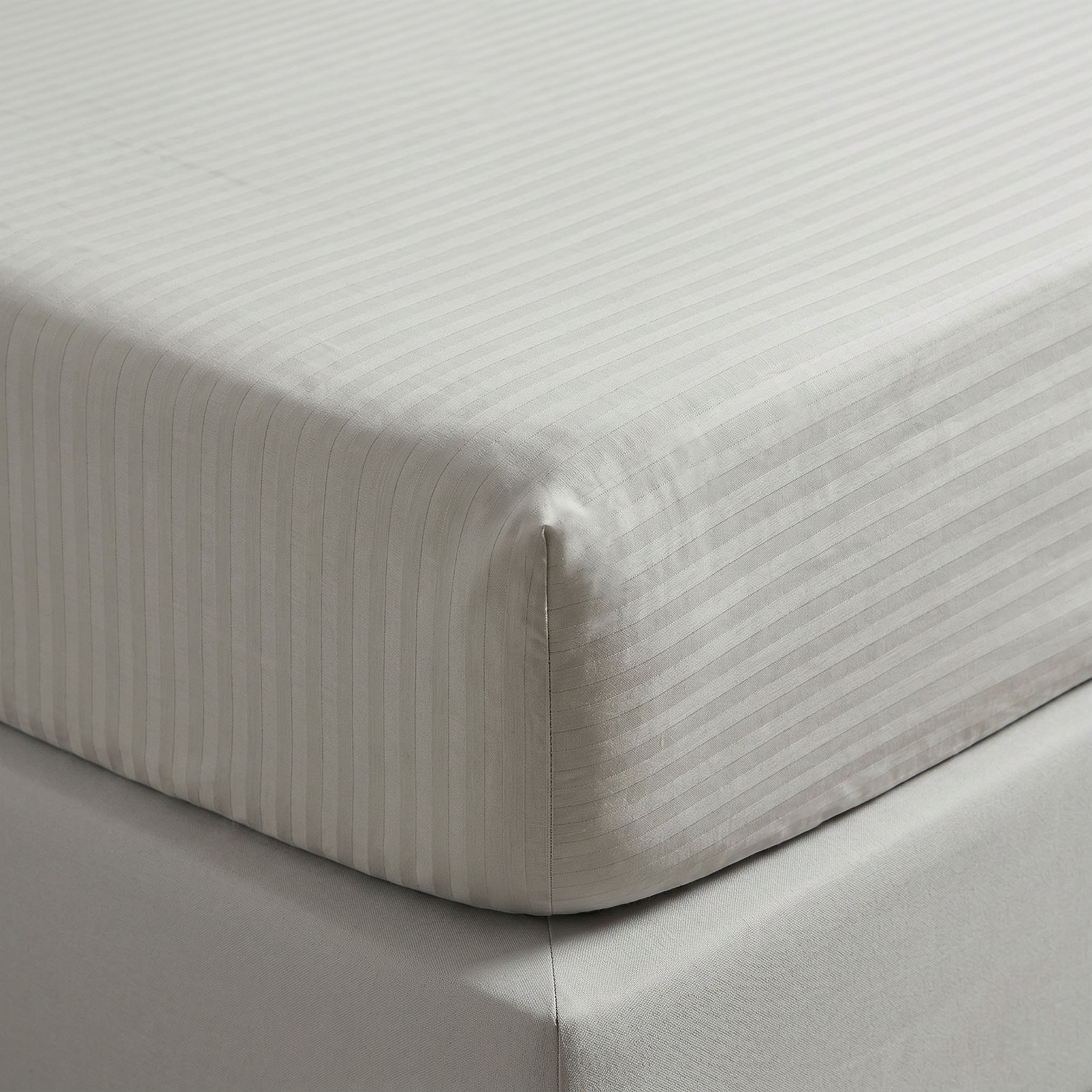 Hamilton Stripe Satin Cotton Single Fitted Sheet - 90x200+36 cm-hbxhomeware-hbxbedroom-image-1