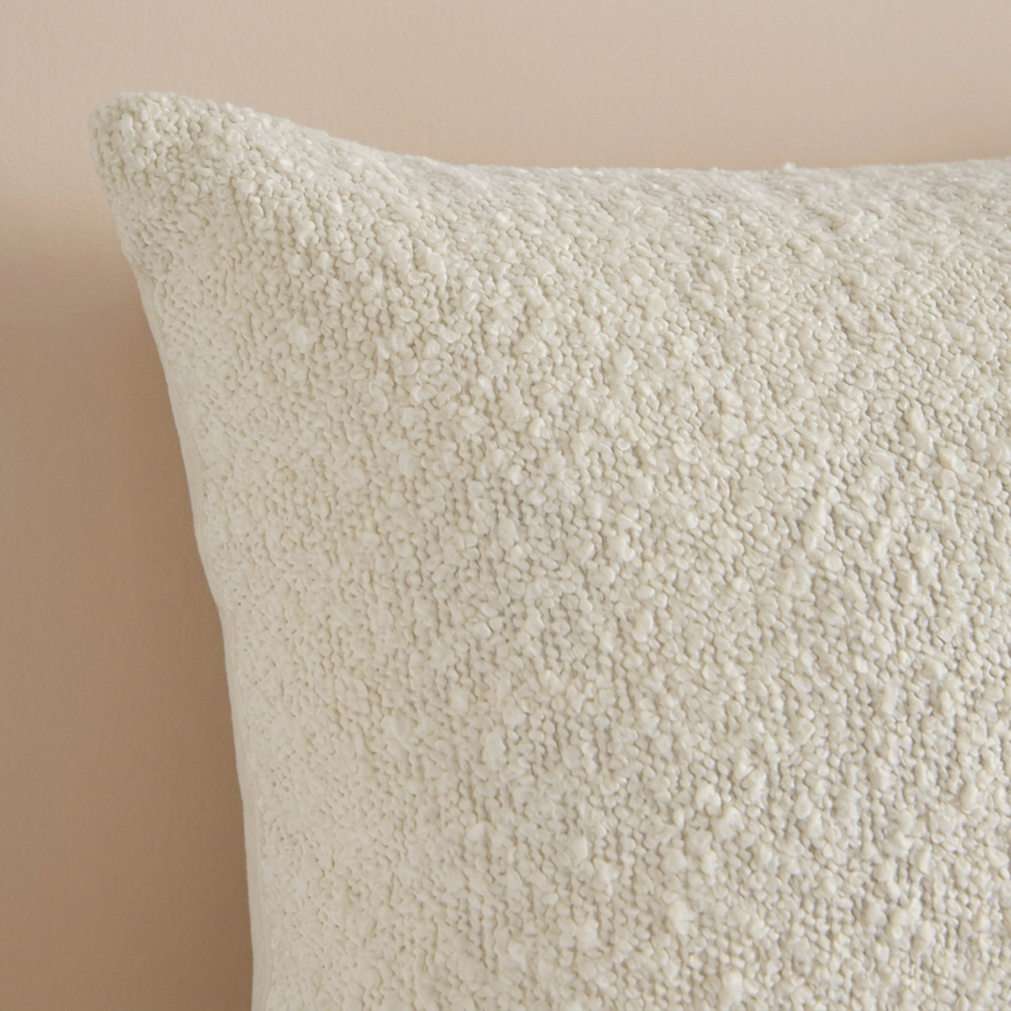 GentelTwist Boucle Cushion Cover - 50x50 cm-hbxhomeware-hbxbedroom-image-3