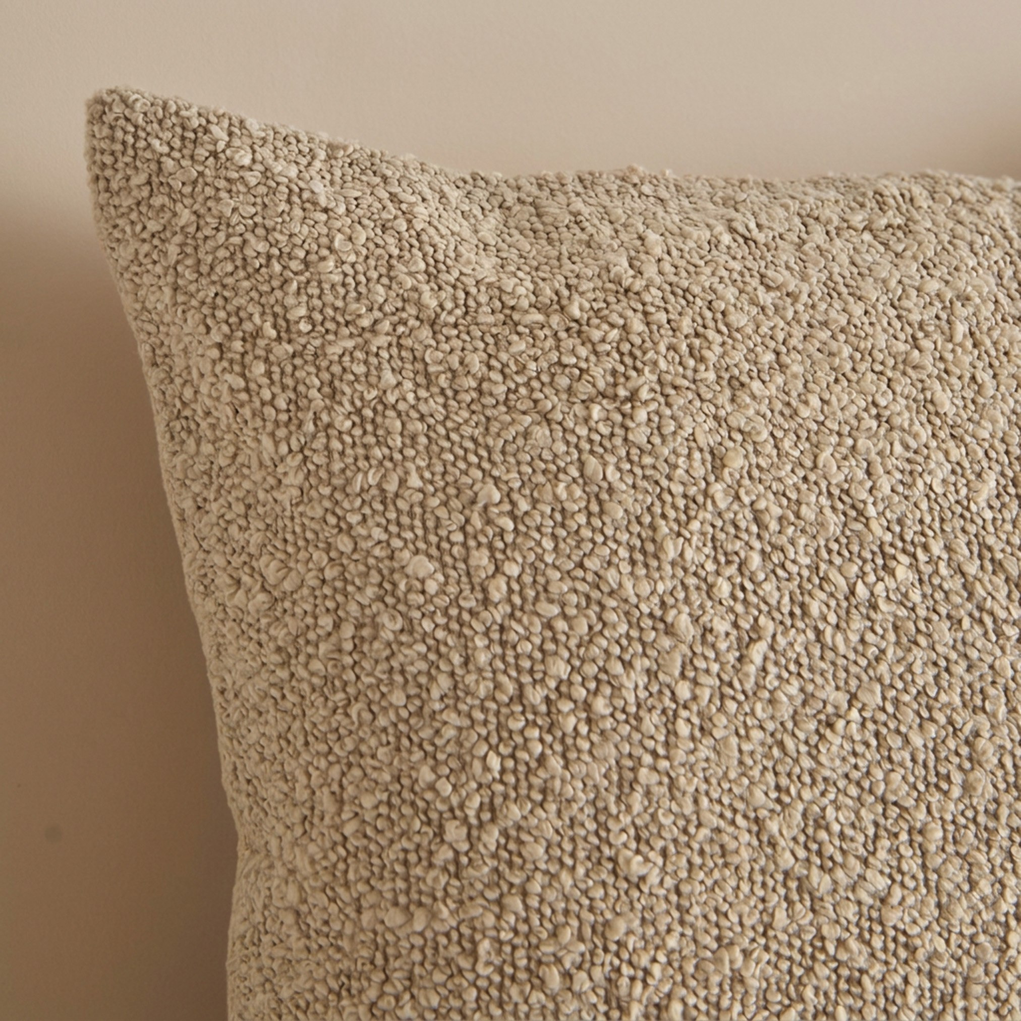GentelTwist Boucle Cushion Cover - 50x50 cm-hbxhomeware-hbxbedroom-image-3