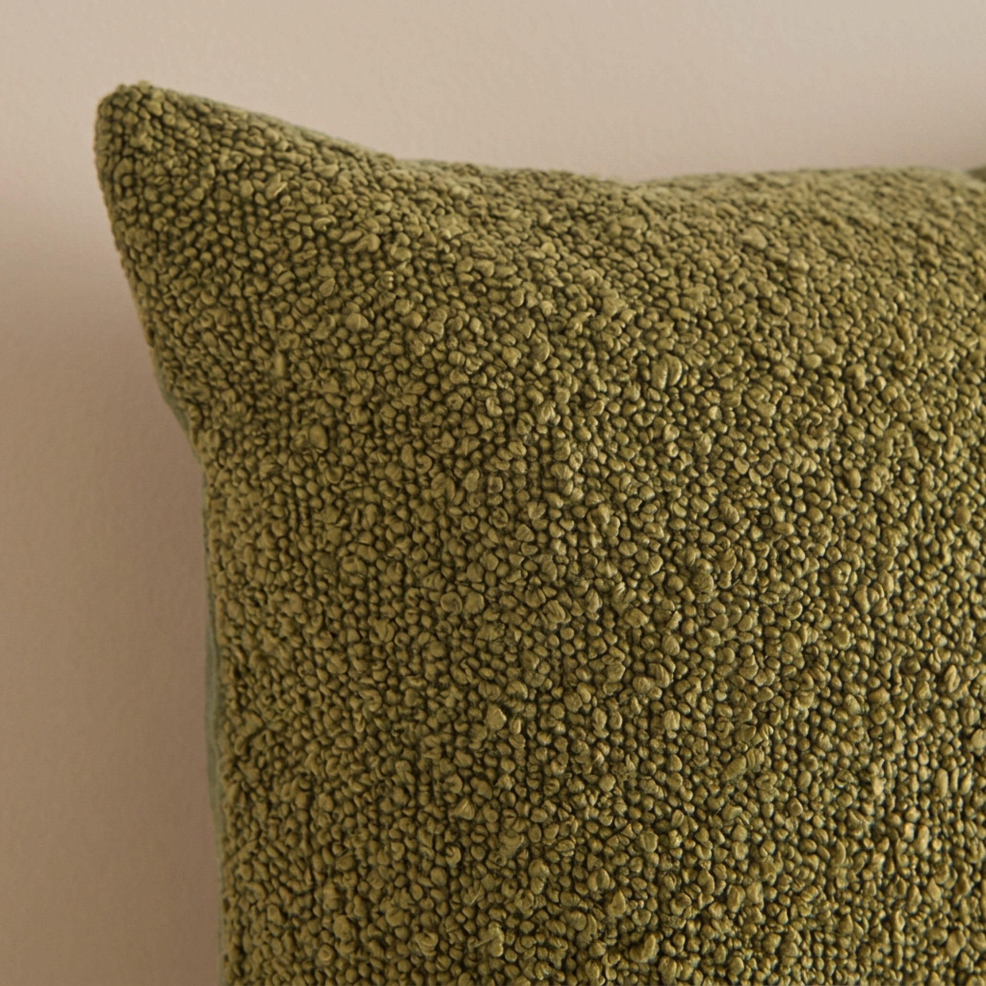 GentelTwist Boucle Cushion Cover - 50x50 cm-hbxhomeware-hbxbedroom-image-4