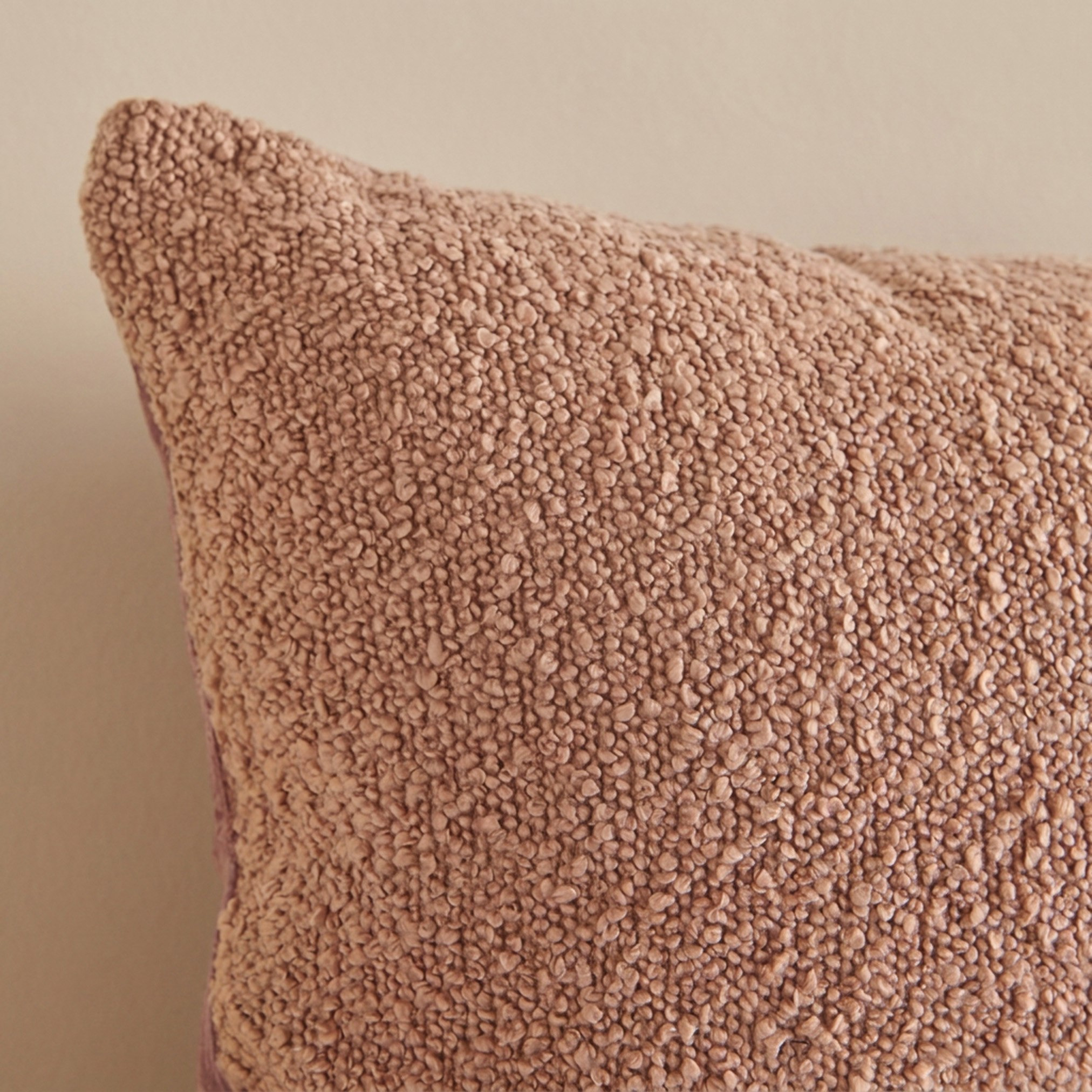 GentelTwist Boucle Cushion Cover - 50x50 cm-hbxhomeware-hbxbedroom-image-3