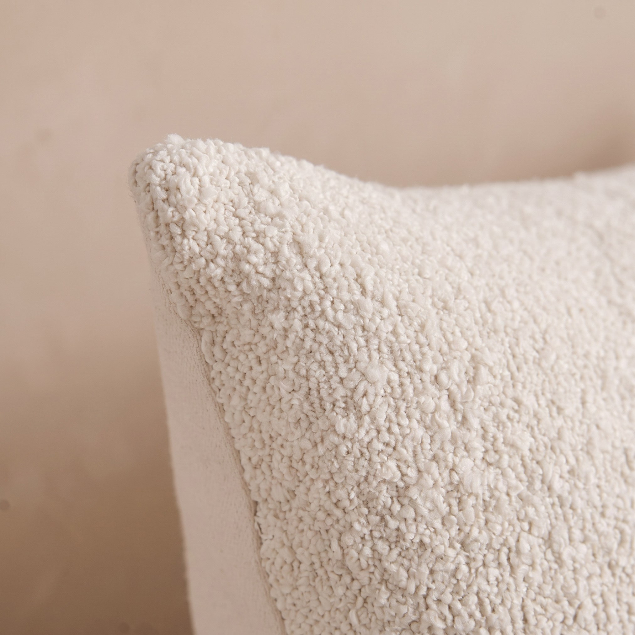 GentelTwist Boucle Cushion Cover - 30x50 cm-hbxhomeware-hbxbedroom-image-3