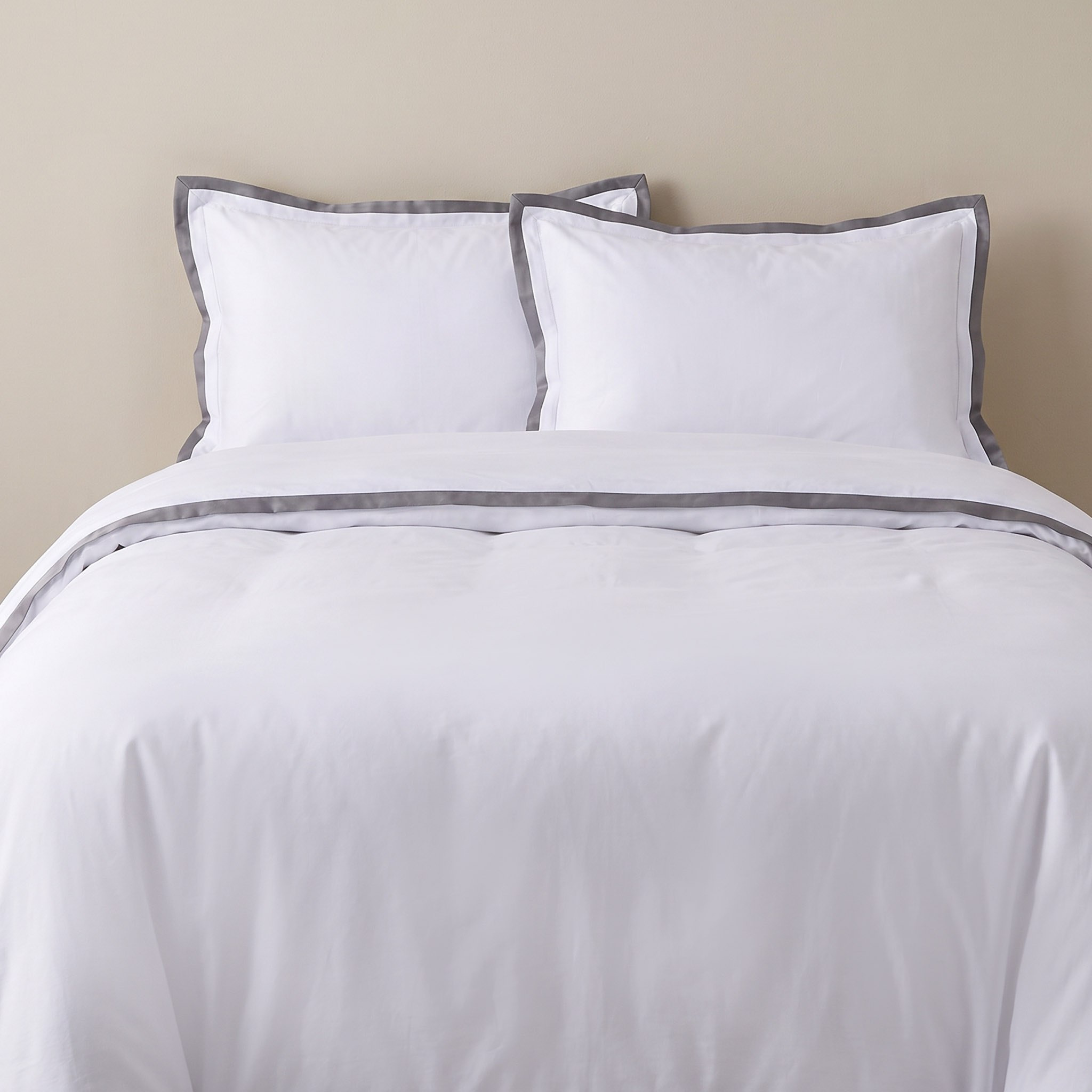 Haven 3-Piece Flange Border Twin Comforter Set - 160x220 cm-hbxhomeware-hbxbedroom-image-2