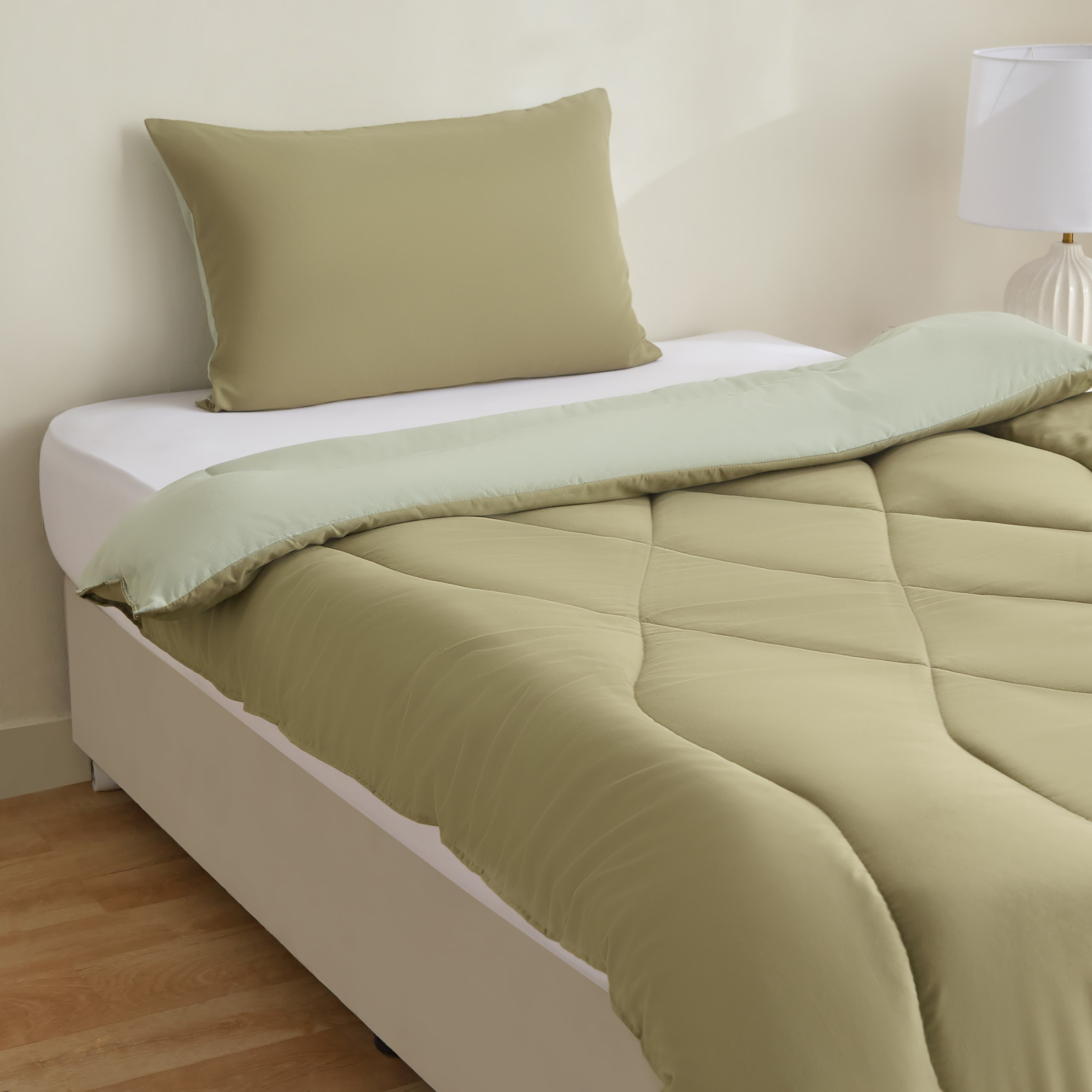 Derby Reversible Microfibre 2-Piece Twin Comforter Set - 160x220 cm-hbxhomeware-hbxkidsandyouth-image-1