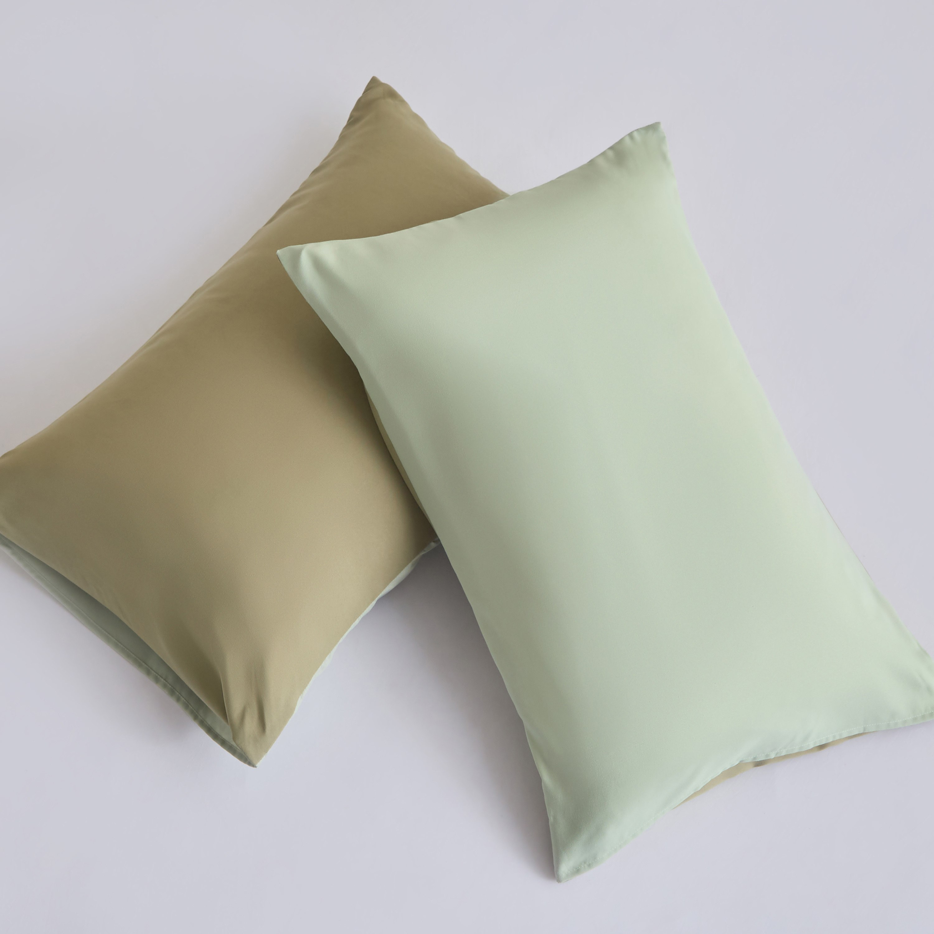 Derby Reversible Microfiber 3-Piece Queen Comforter Set - 200x230 cm-hbxhomeware-hbxbedroom-image-6
