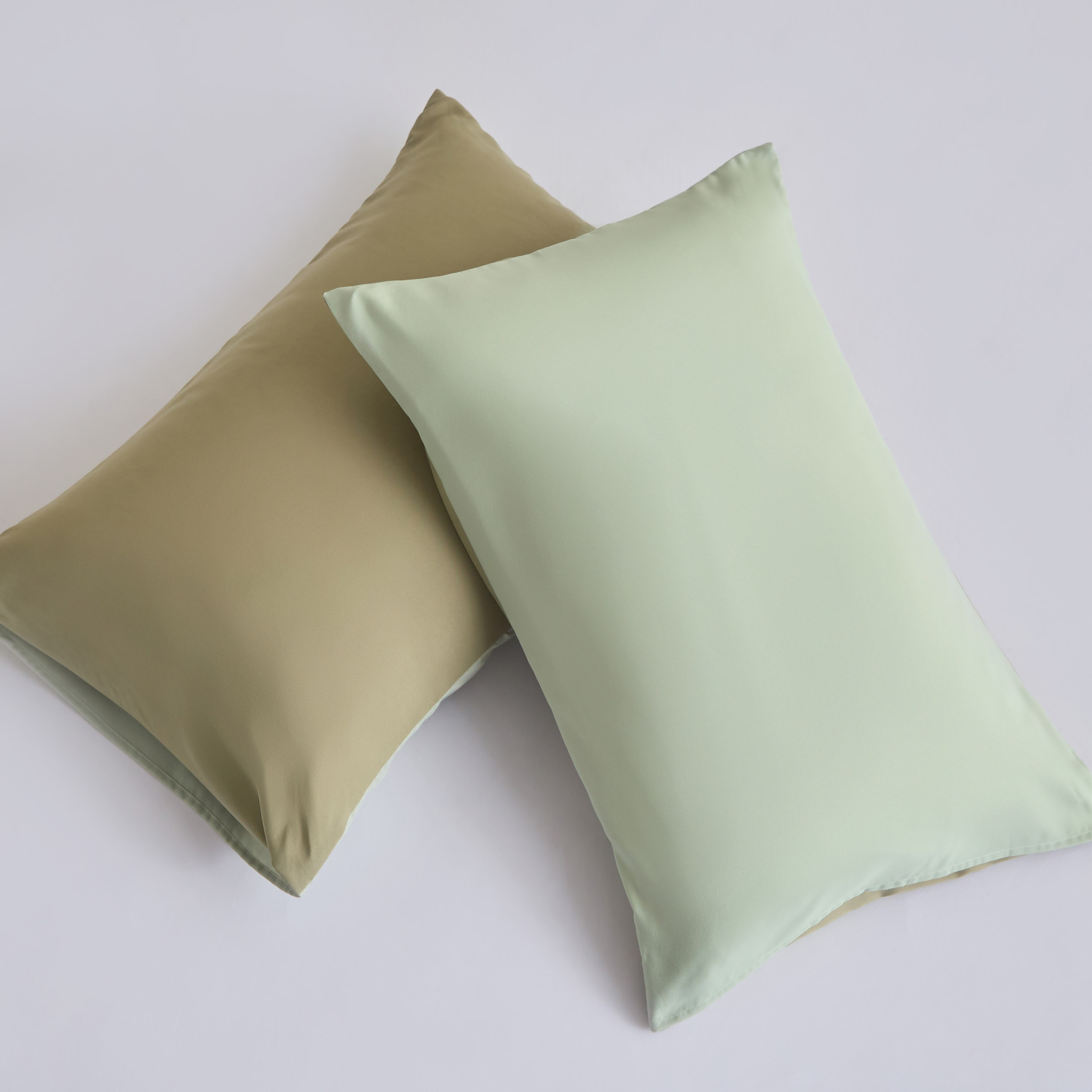 Derby Reversible Microfibre 3-Piece Super King Comforter Set - 240x240 cm-hbxhomeware-hbxbedroom-image-6