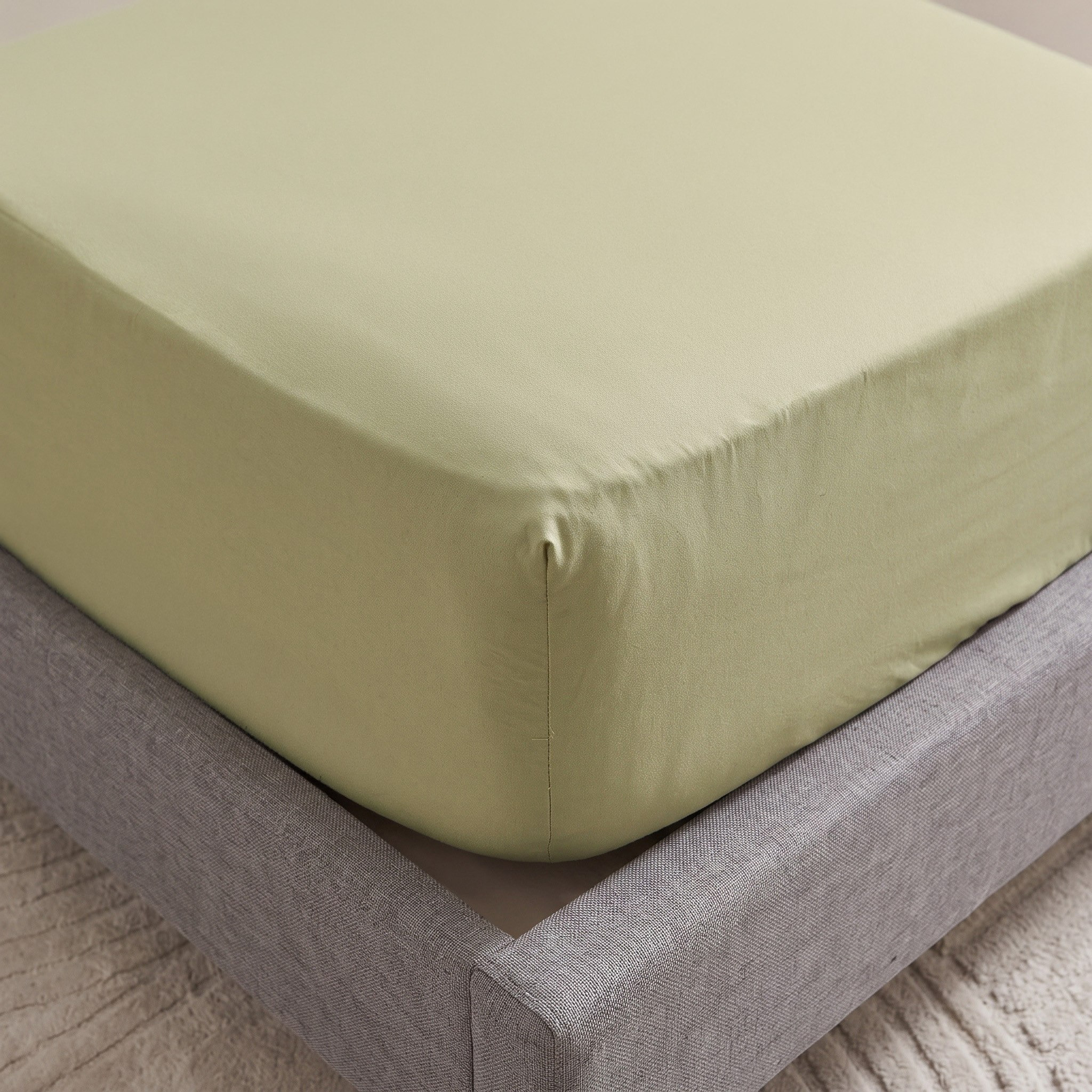 Derby Solid Microfiber Single Fitted Sheet - 90x190+20 cm-hbxhomeware-hbxkidsandyouth-image-1