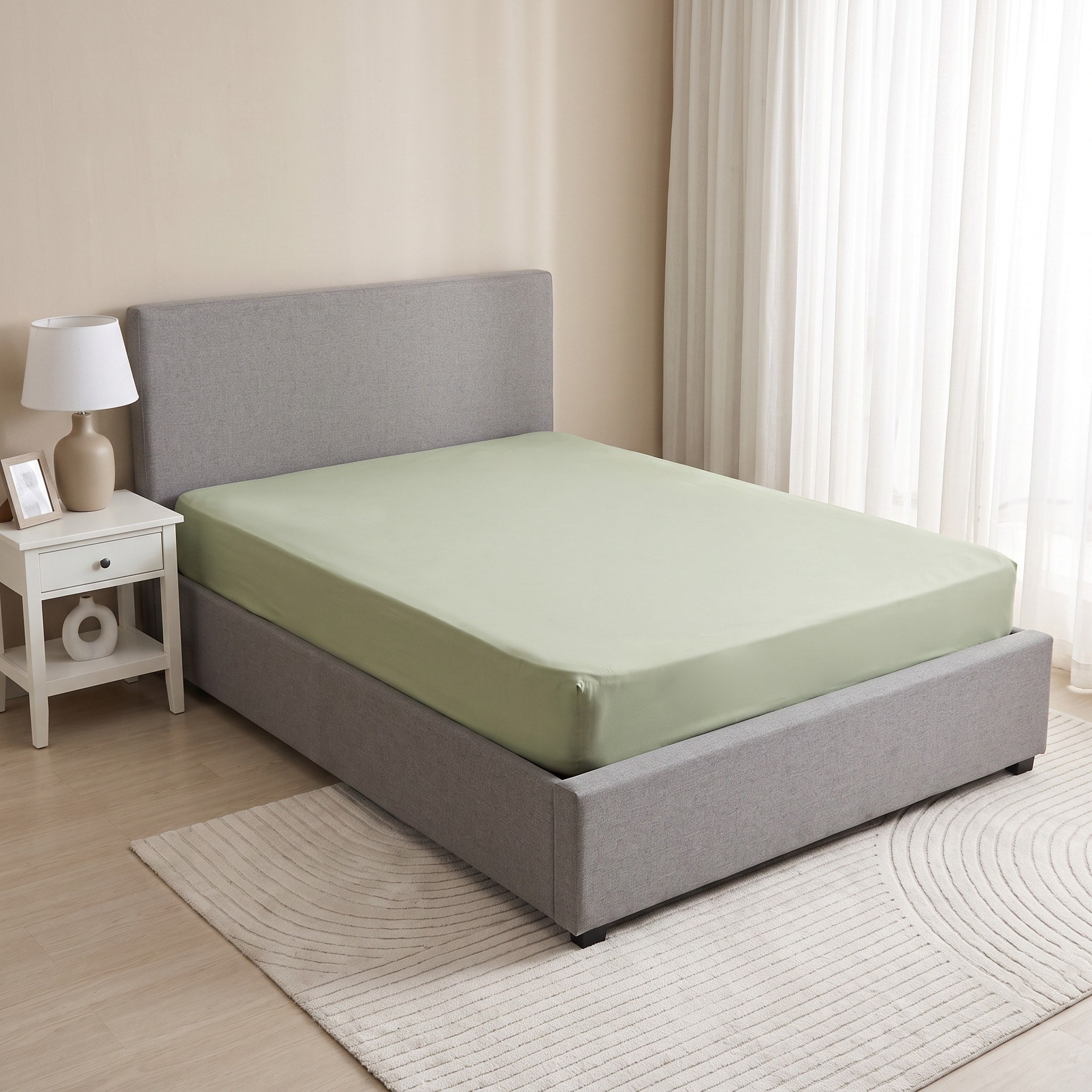 Derby Solid Microfiber Double Fitted Sheet - 140x200+25 cm-hbxhomeware-hbxkidsandyouth-image-2