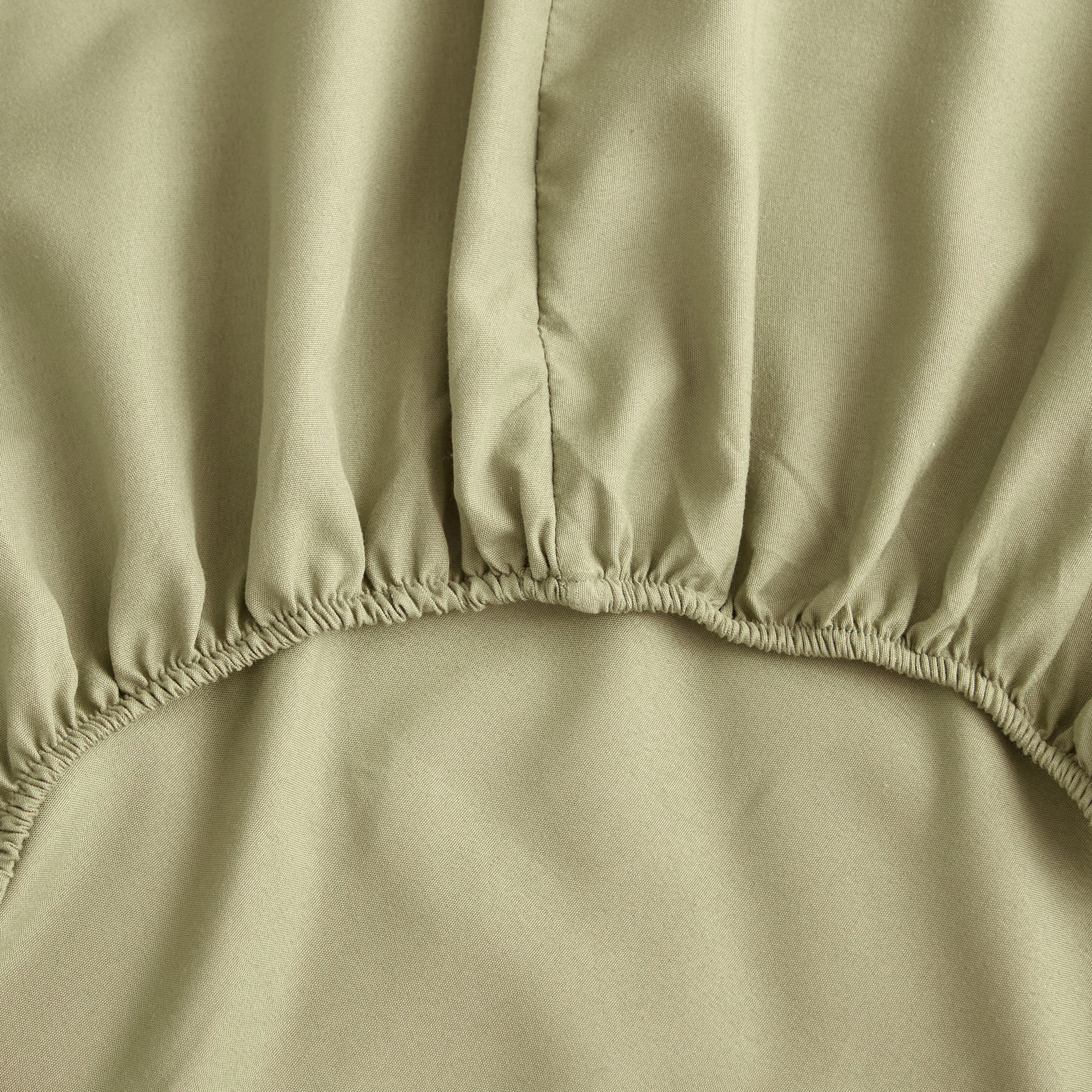 Derby Solid Microfiber Super King Fitted Sheet - 200x200+25 cm-hbxhomeware-hbxbedroom-image-4
