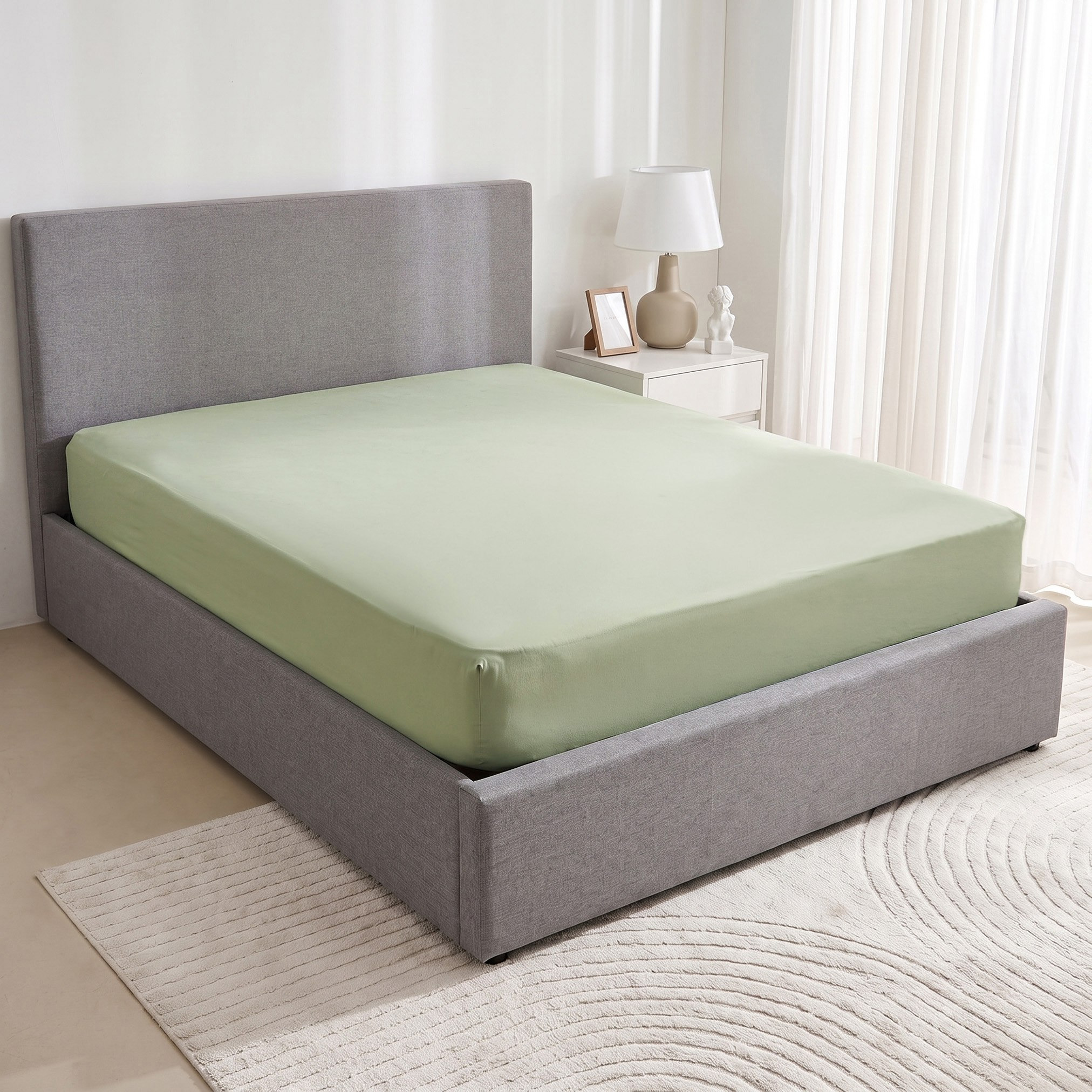 Derby Solid Microfiber Super King Fitted Sheet - 200x200+25 cm-hbxhomeware-hbxbedroom-image-2