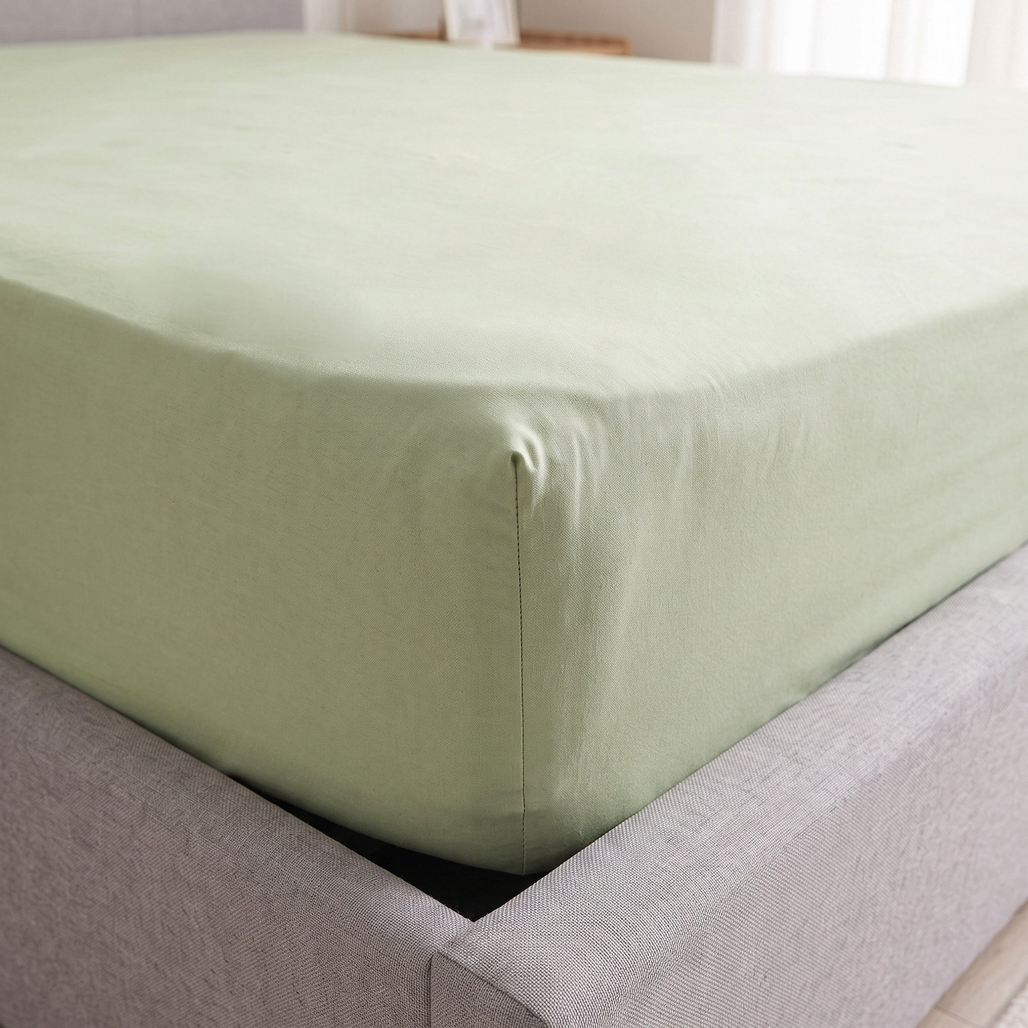 Derby Solid Microfiber Super King Fitted Sheet - 200x200+25 cm-hbxhomeware-hbxbedroom-image-4