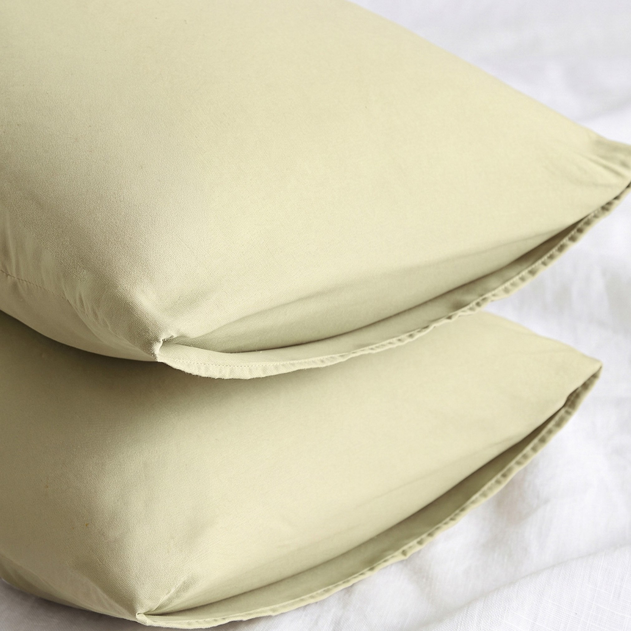 Derby 2-Piece Solid Microfiber Pillowcase Set - 45x70 cm-hbxhomeware-hbxbedroom-image-2